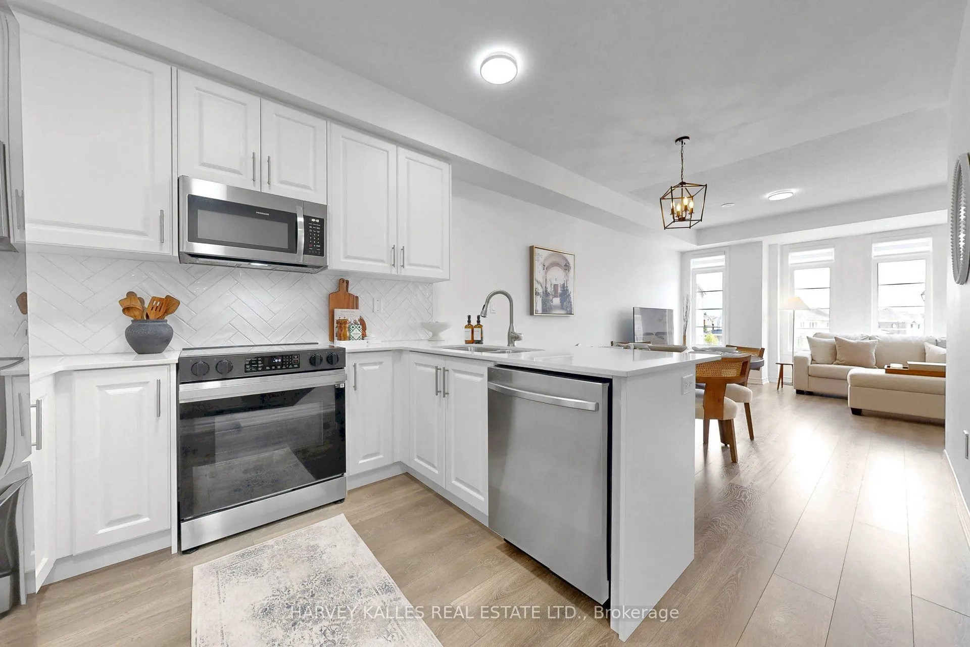 32 Mel Irving Drive