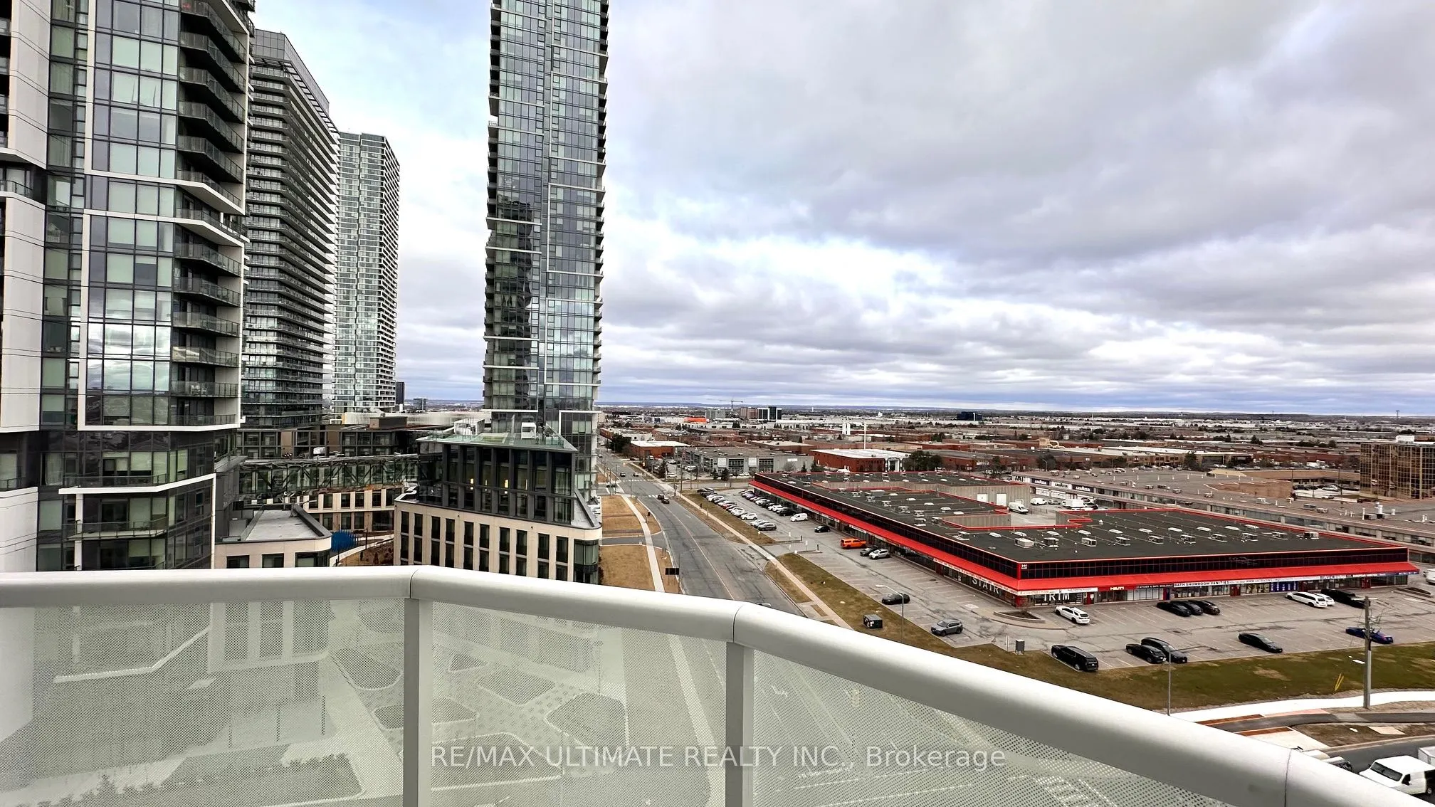 7895 Jane Street #1013