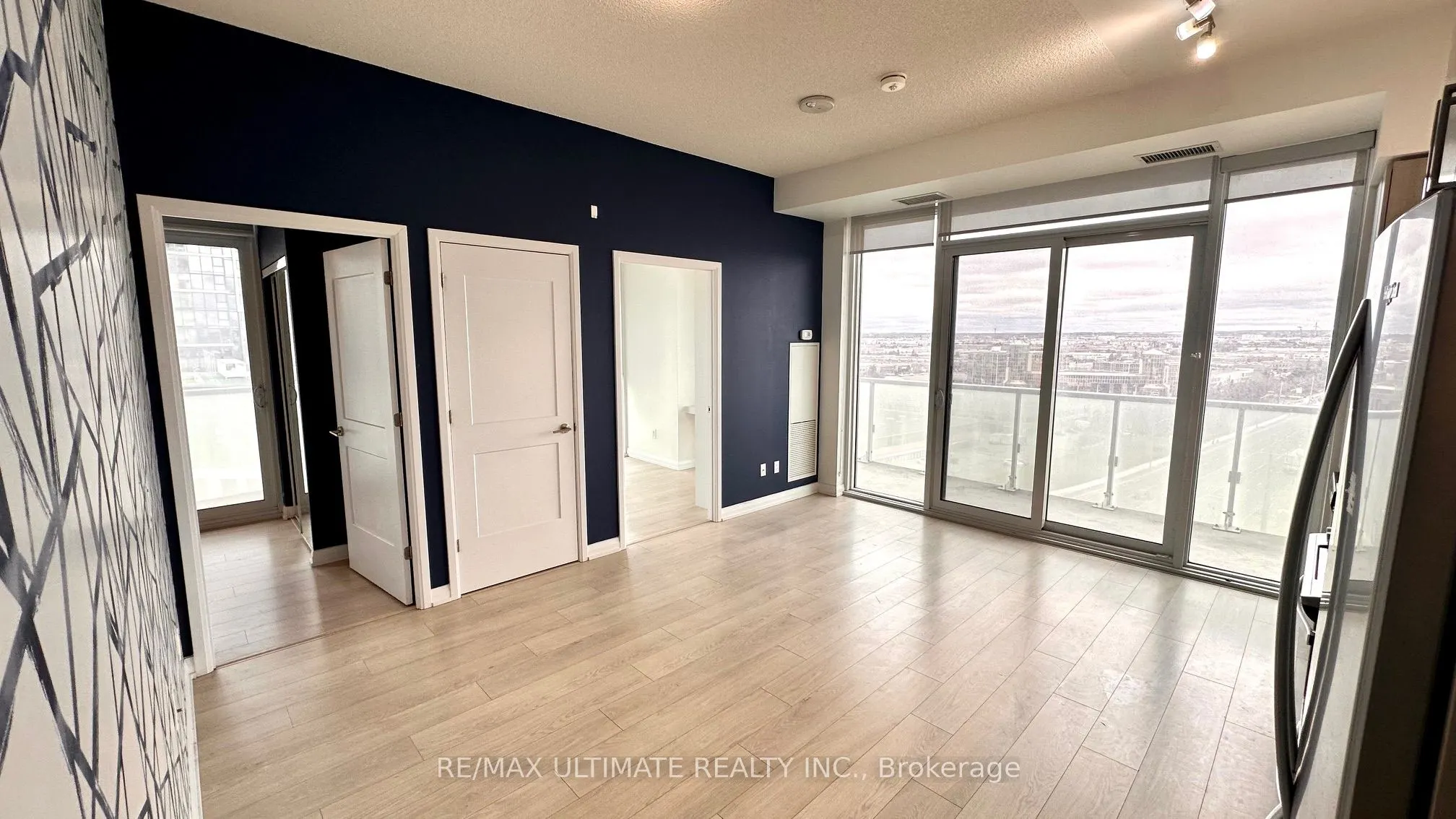 7895 Jane Street #1013