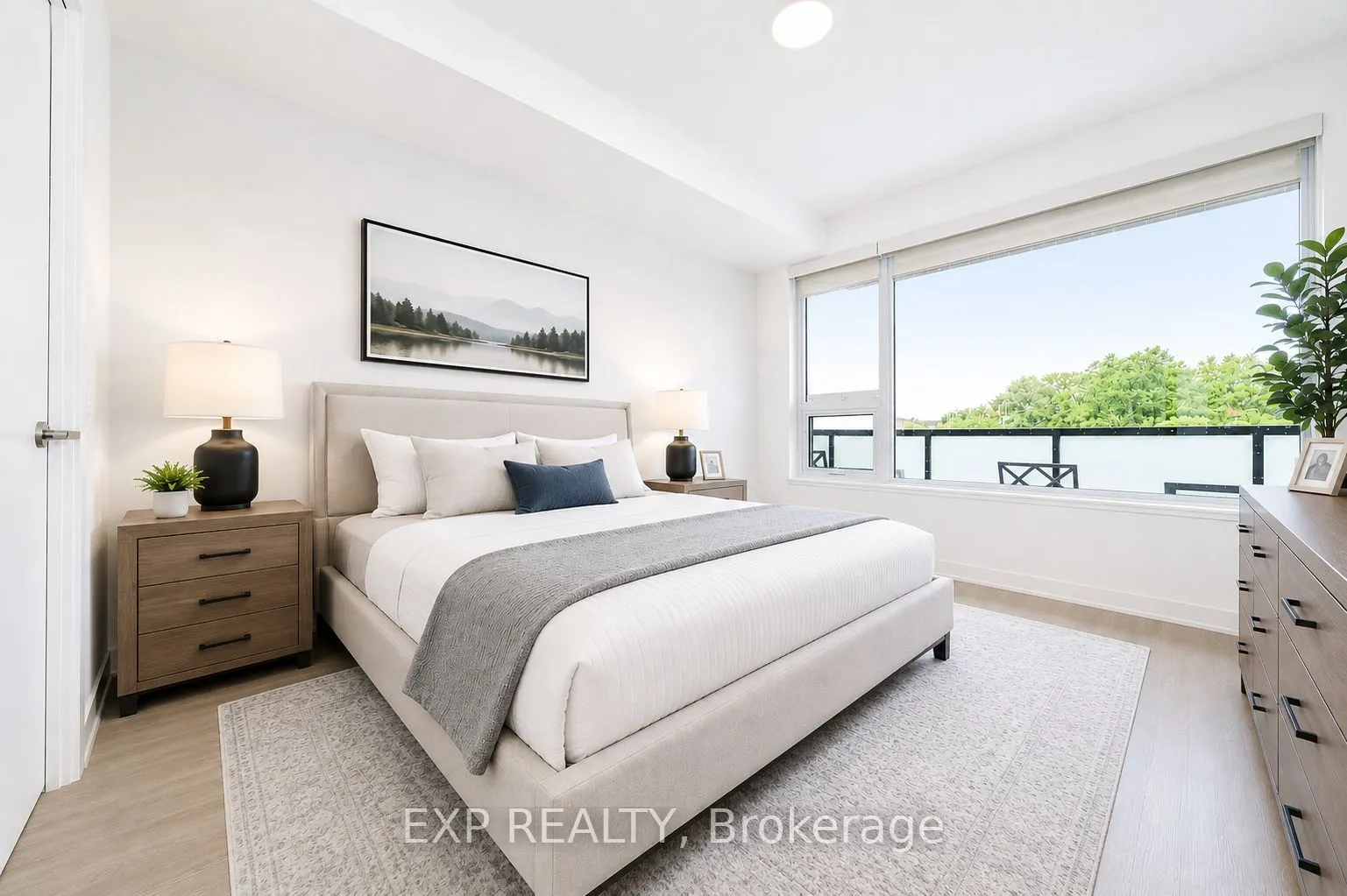 8188 Yonge Street #235