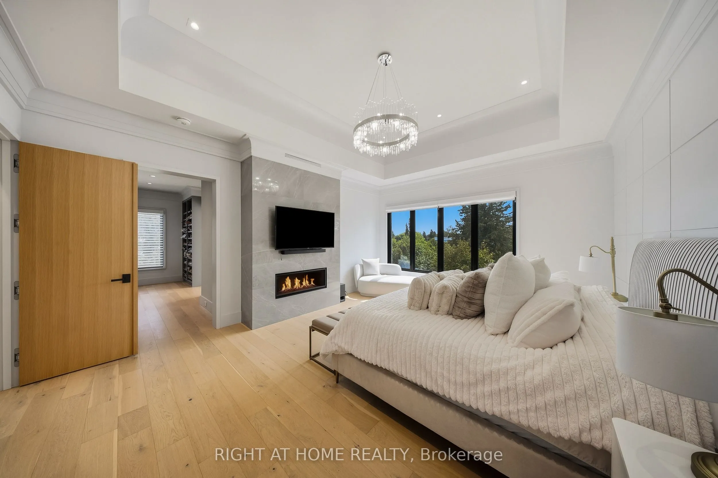 125 Clearview Heights