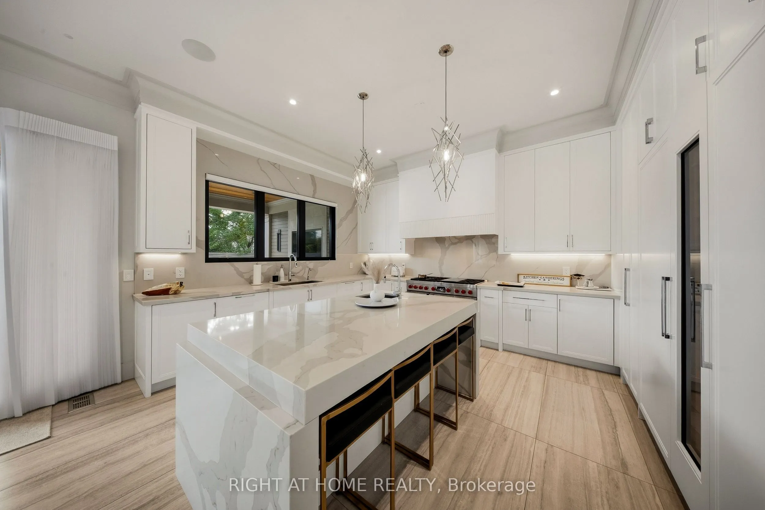 125 Clearview Heights