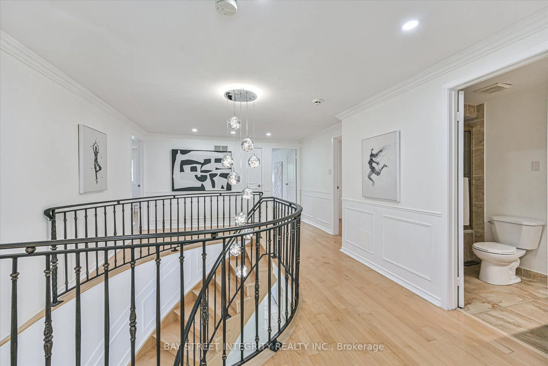 151 Old Surrey Lane