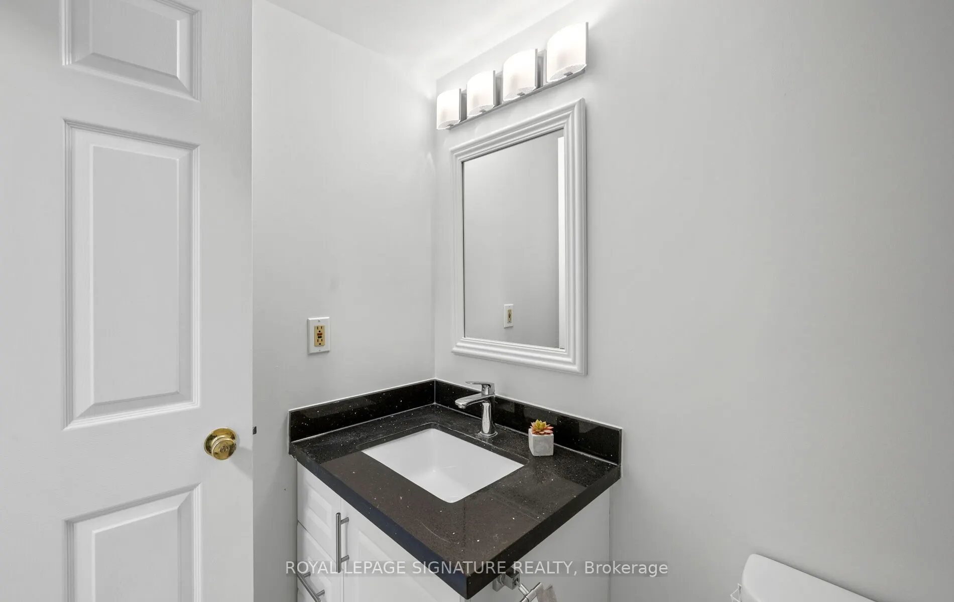 175 Cedar Avenue #202
