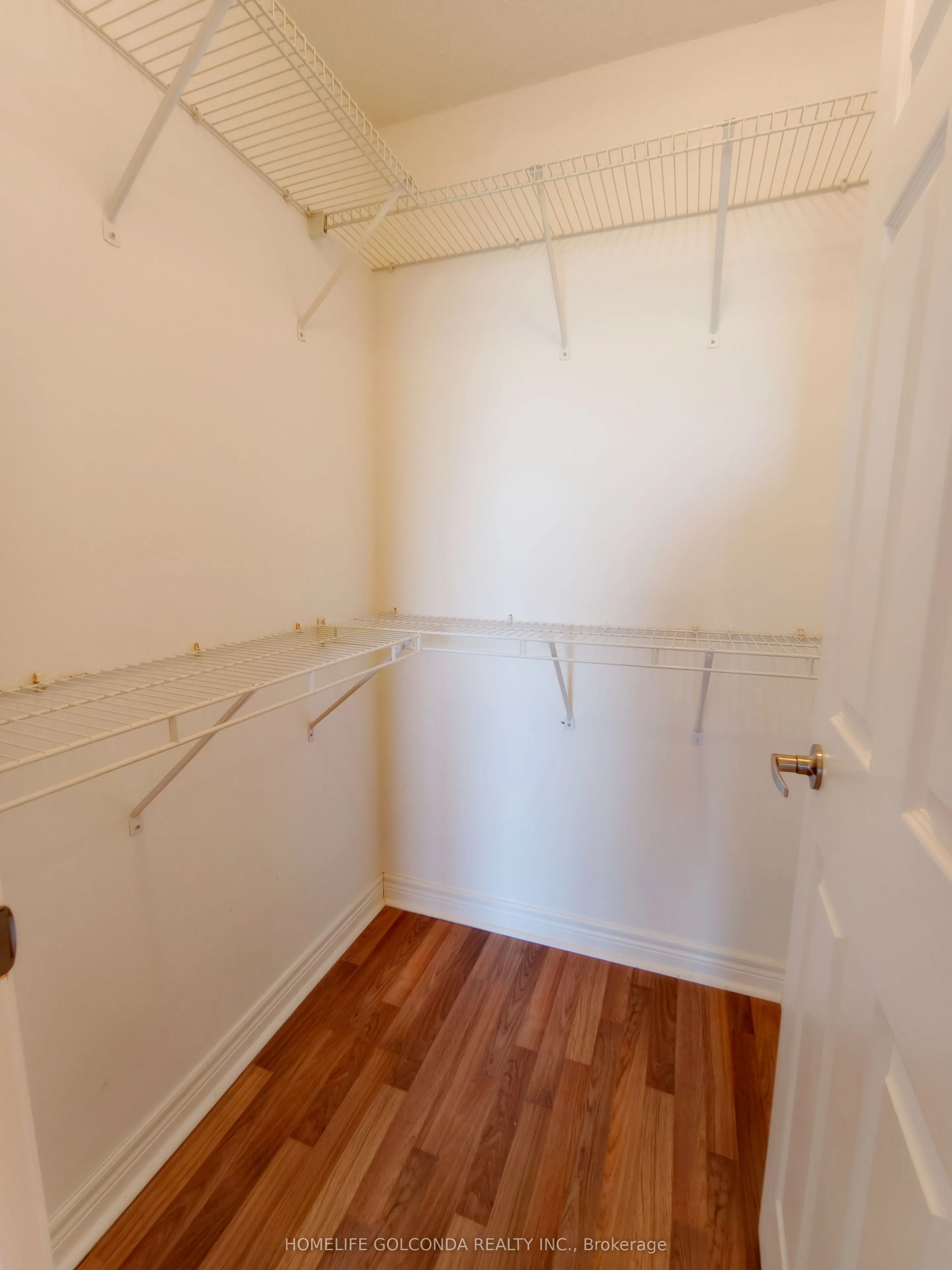 33 Cox Boulevard #720