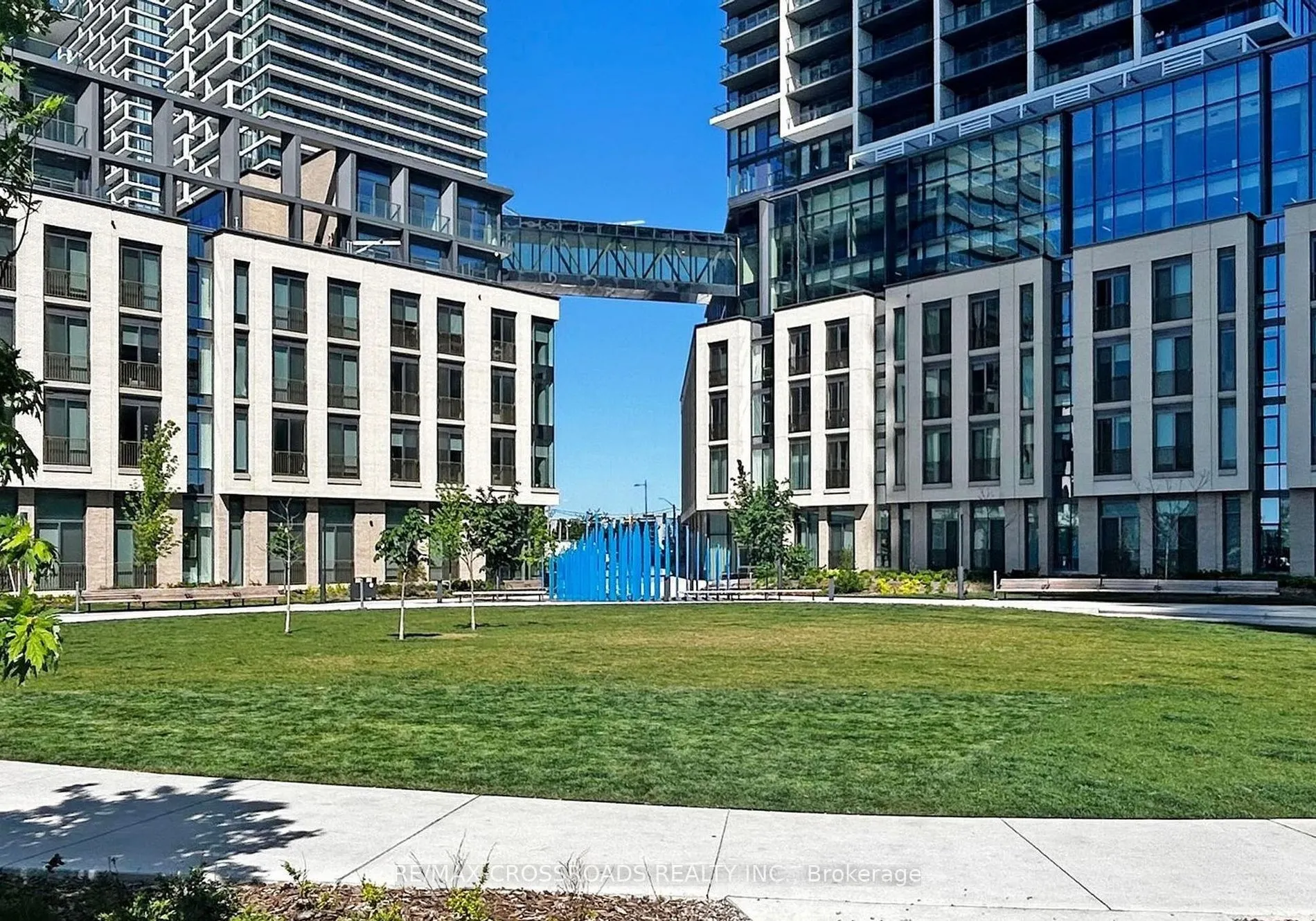1000 Portage Parkway #1611