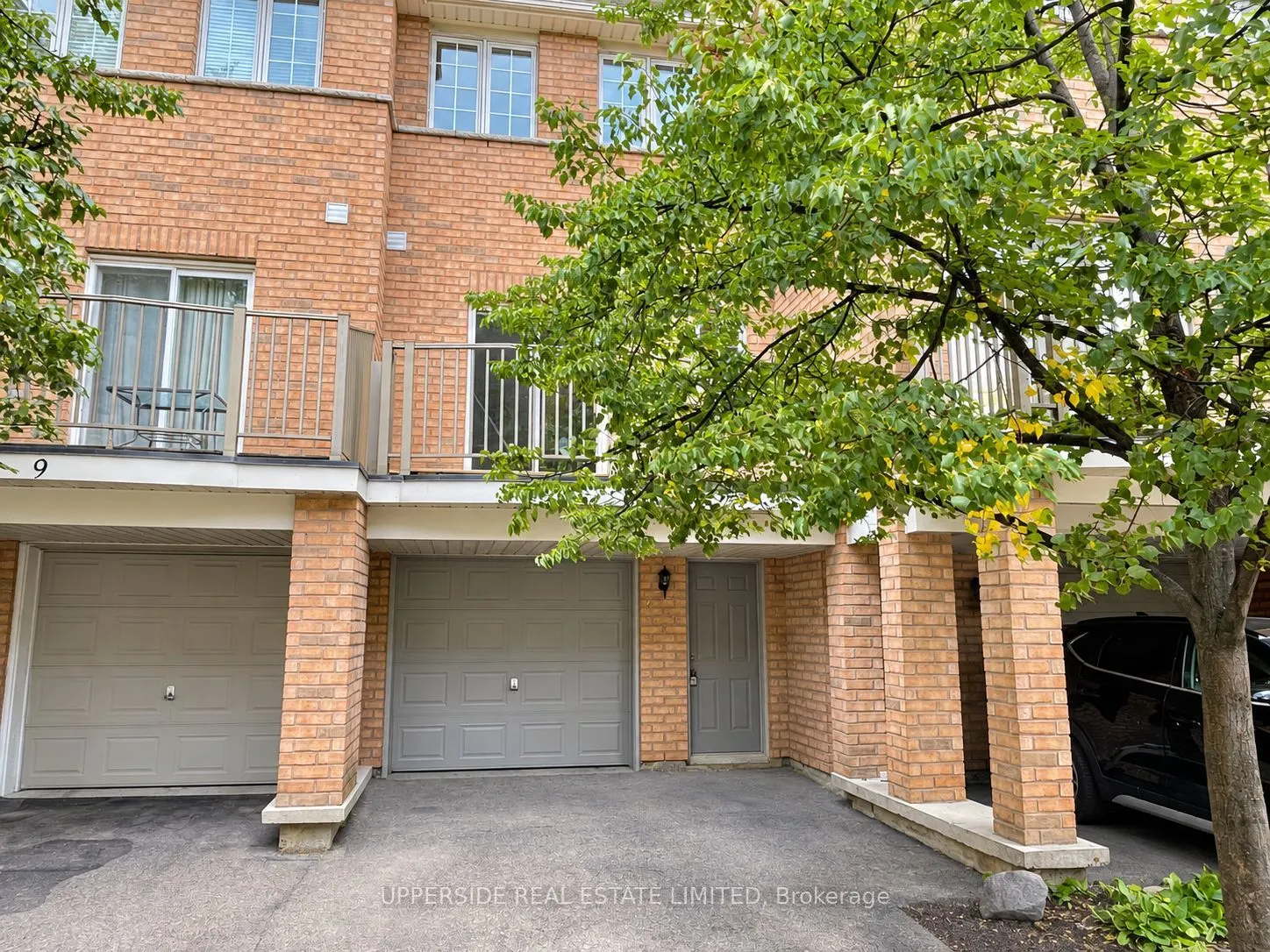 23 Observatory Lane #10