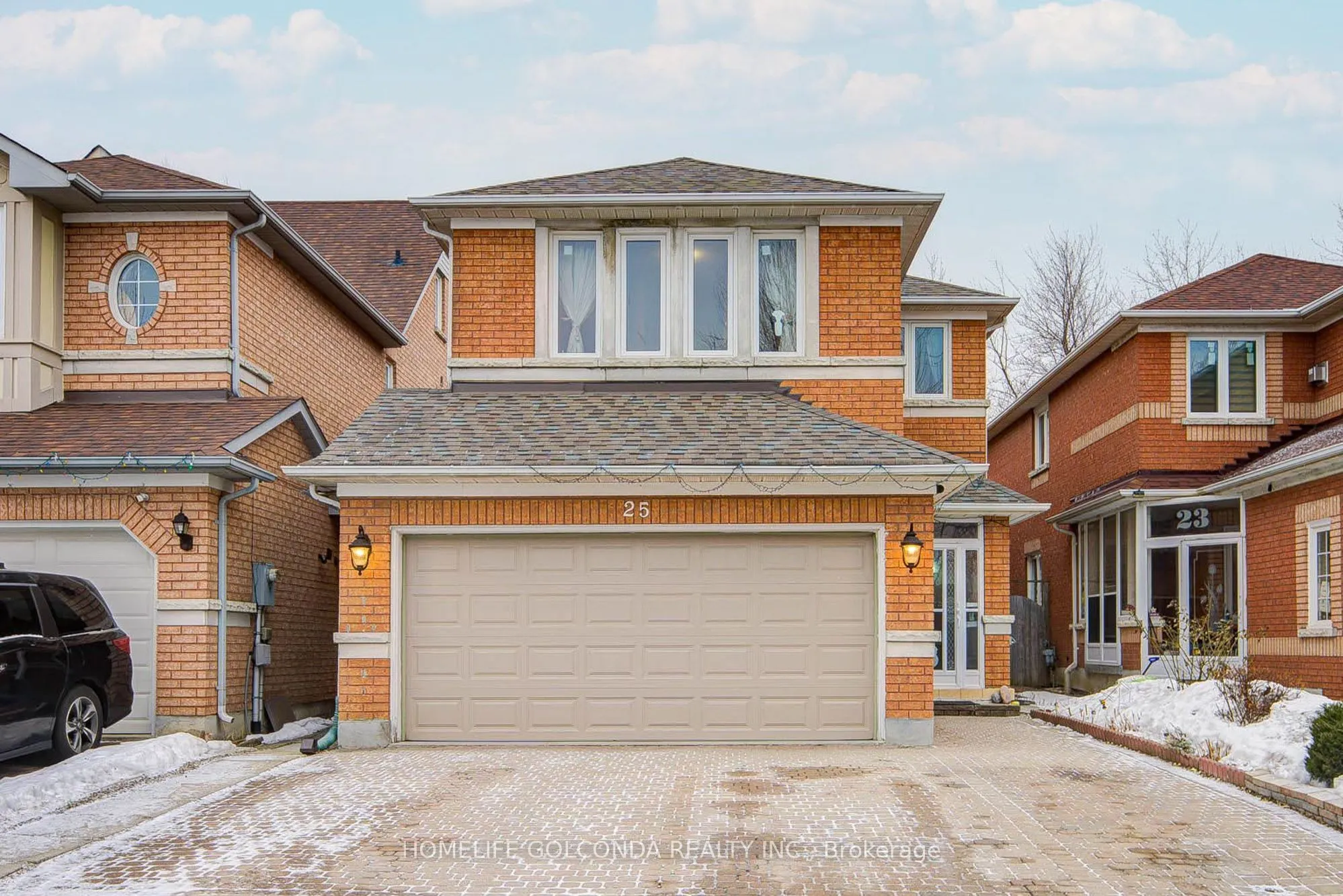 25 Eastpine Drive