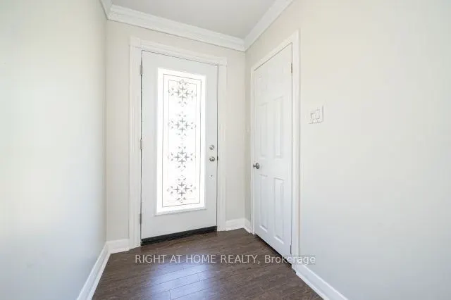 52 Eagle Street #Main