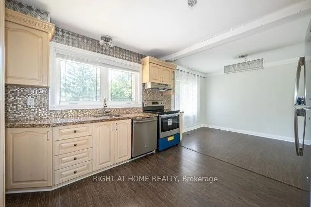 52 Eagle Street #Main