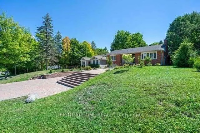 52 Eagle Street #Main