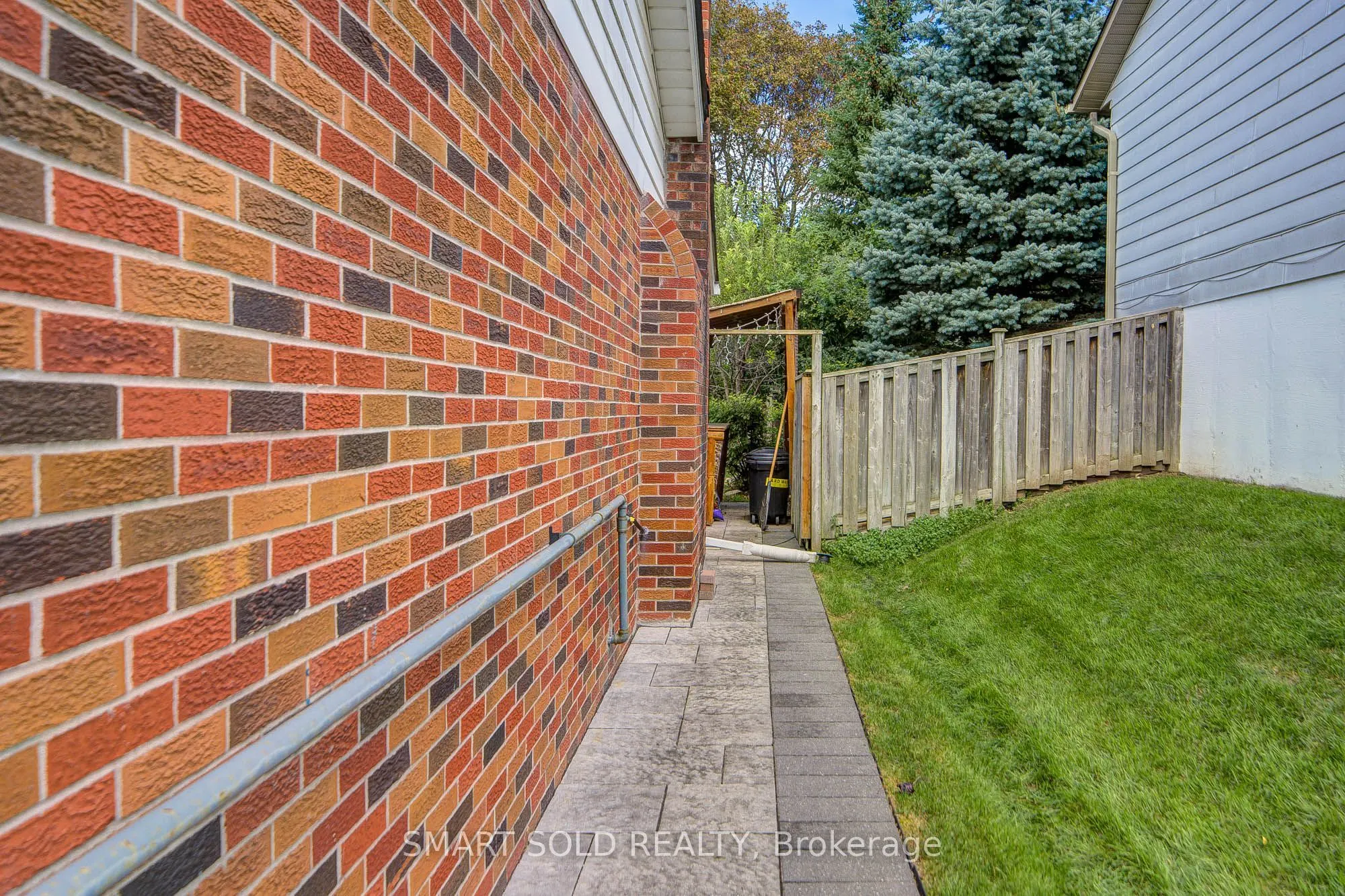 24 Hamilton Hall Drive
