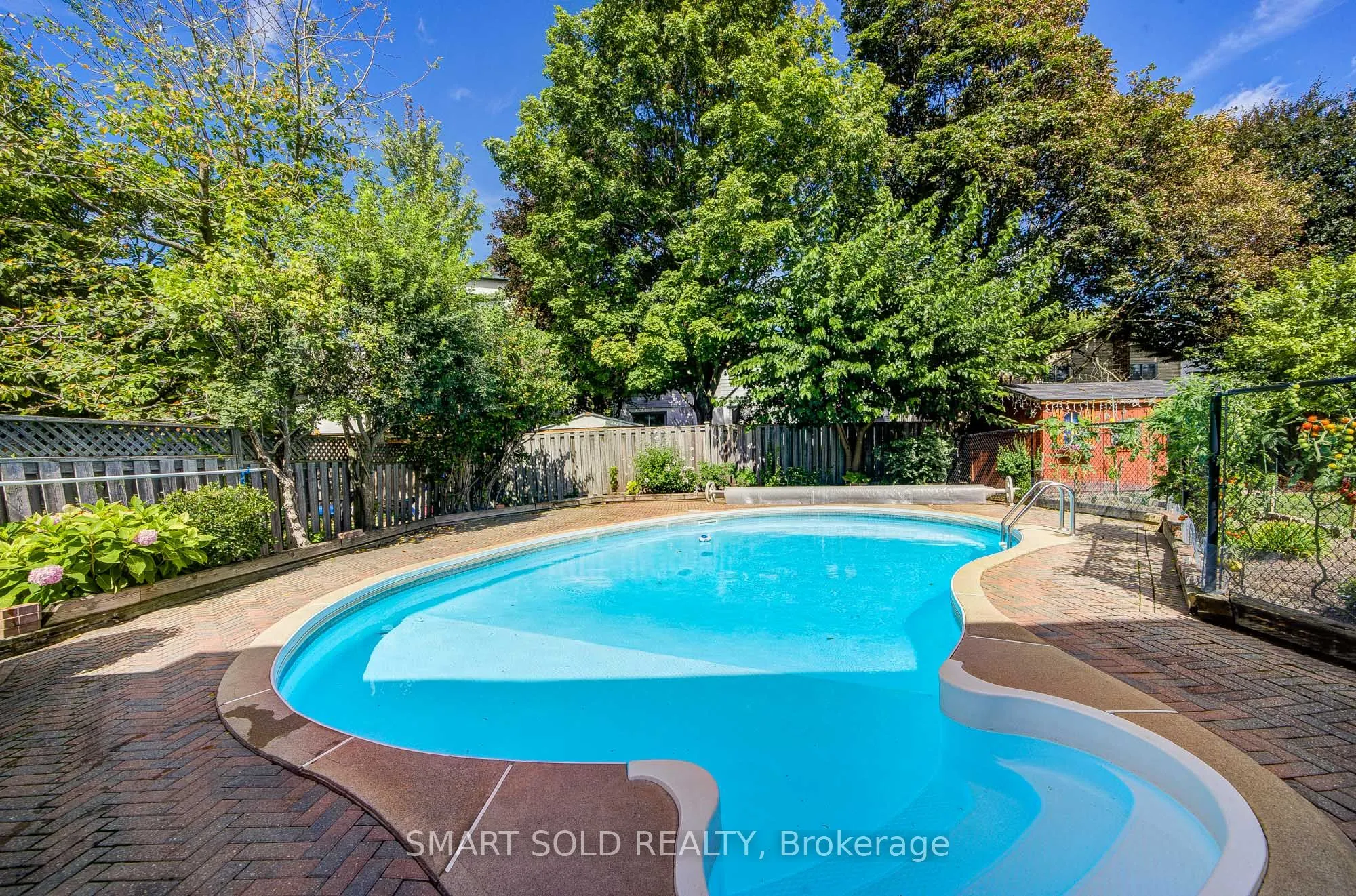 24 Hamilton Hall Drive