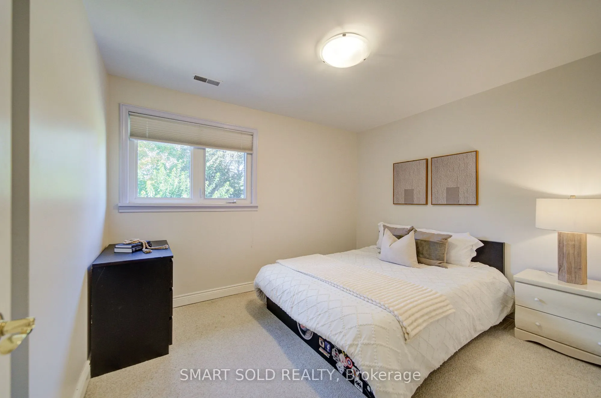 24 Hamilton Hall Drive