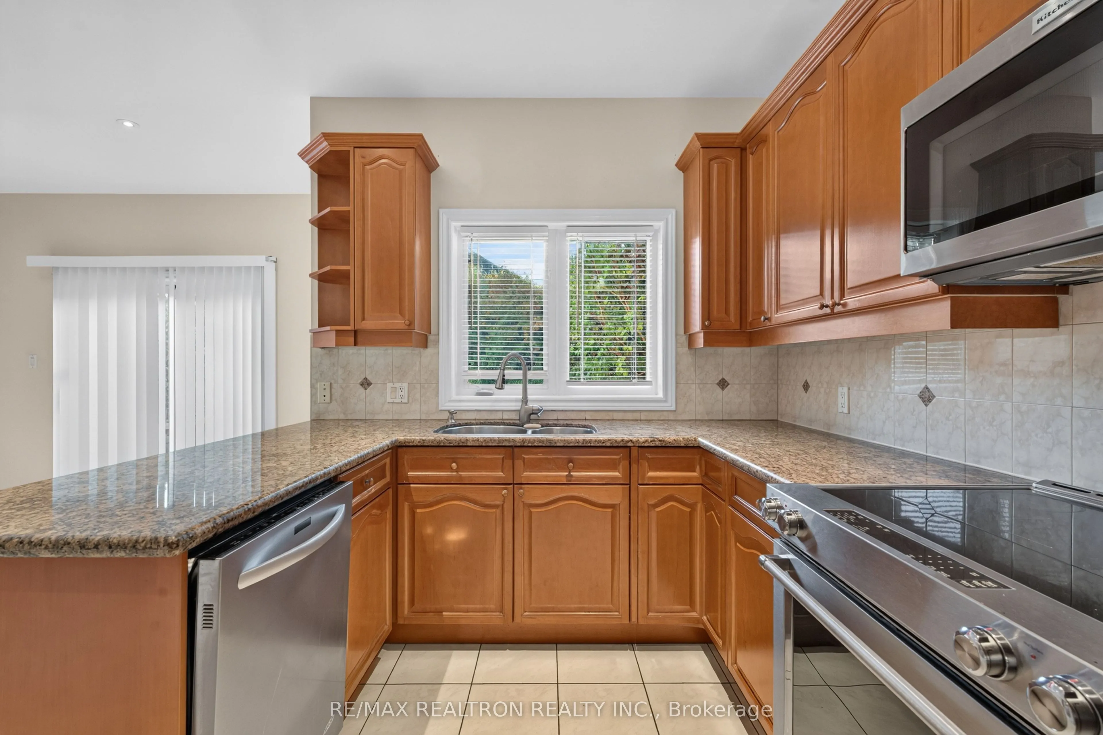 12 Loudon Crescent