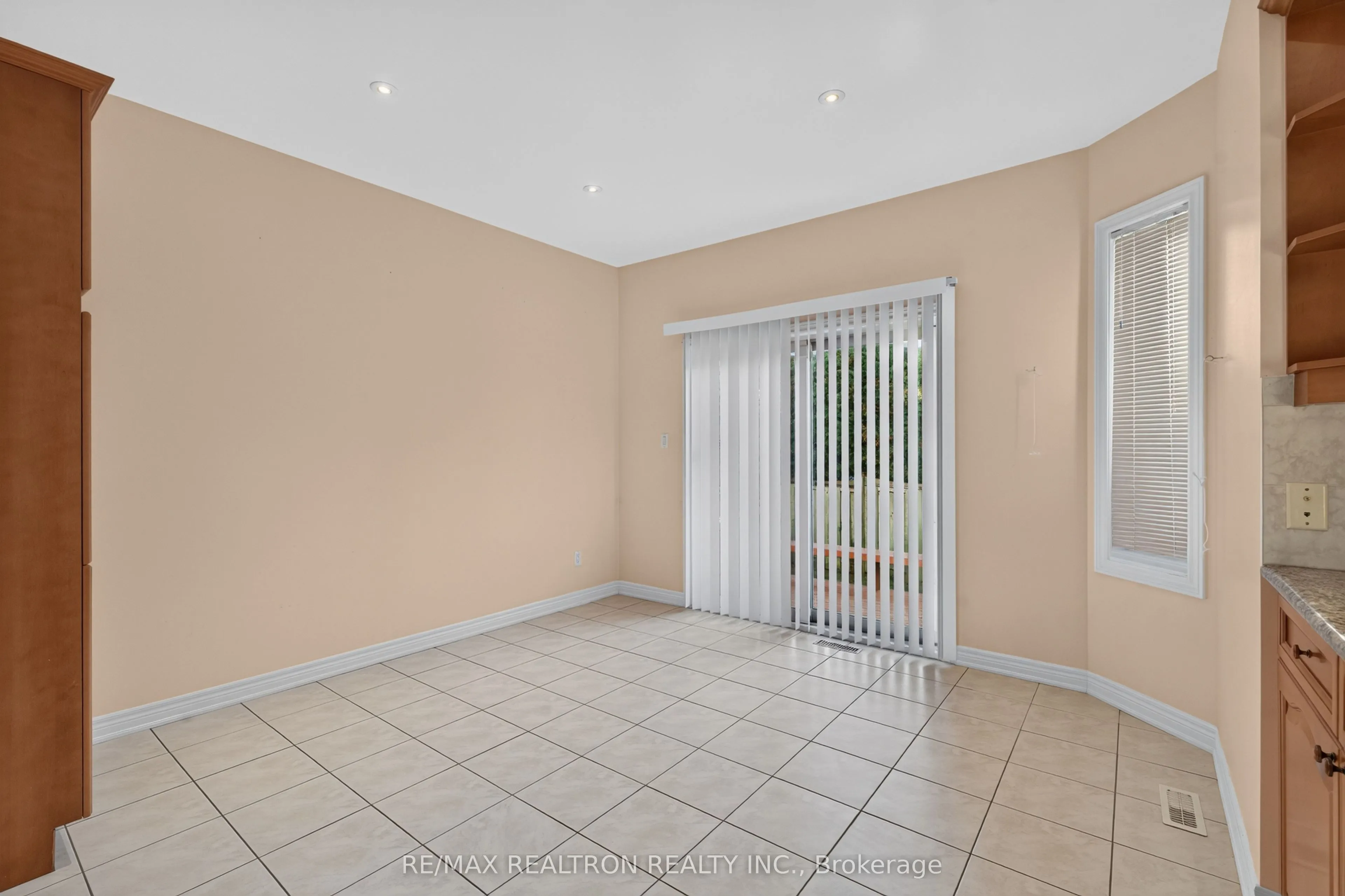 12 Loudon Crescent