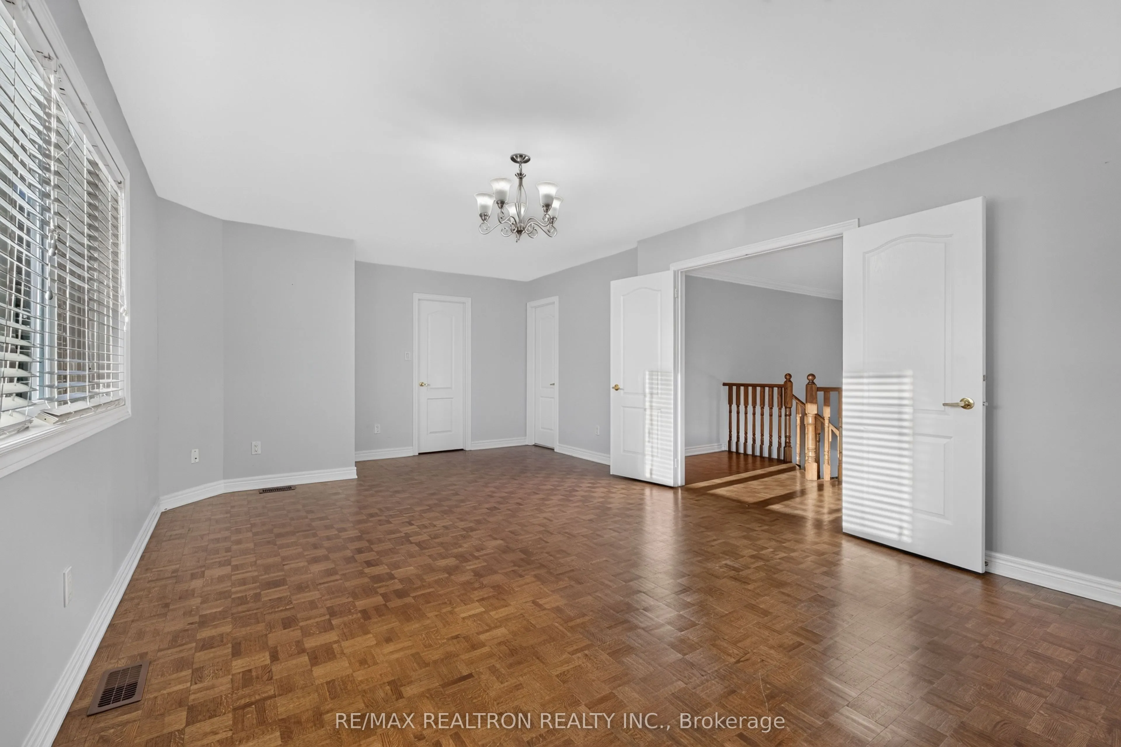 12 Loudon Crescent