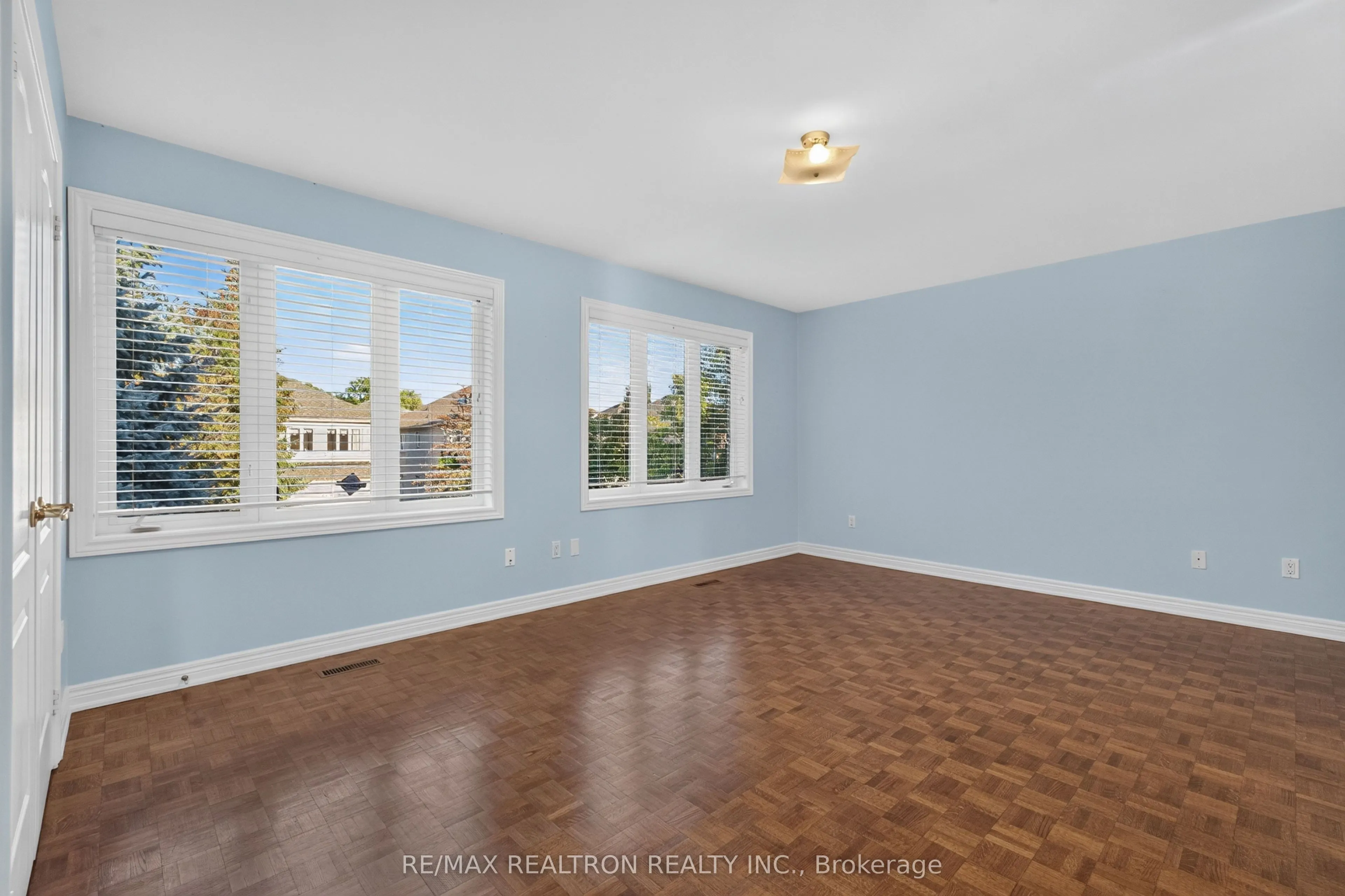 12 Loudon Crescent