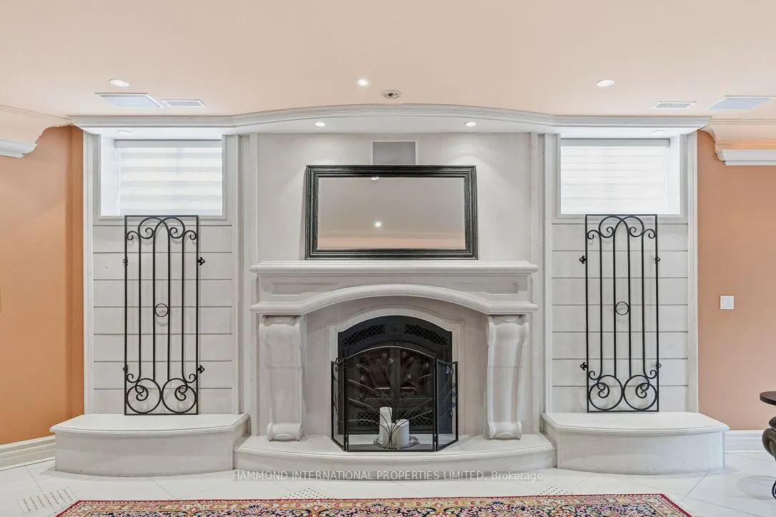 776 Woodland Acres Crescent