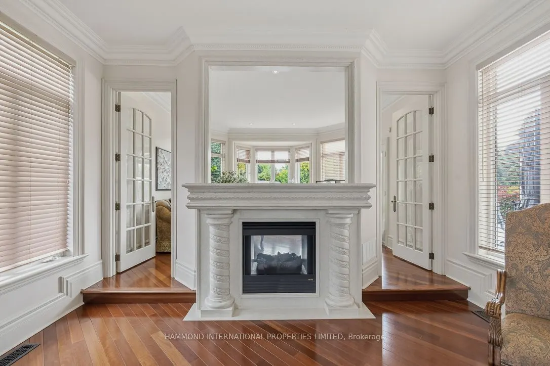 776 Woodland Acres Crescent