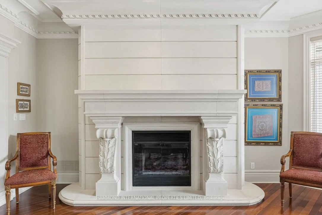 776 Woodland Acres Crescent