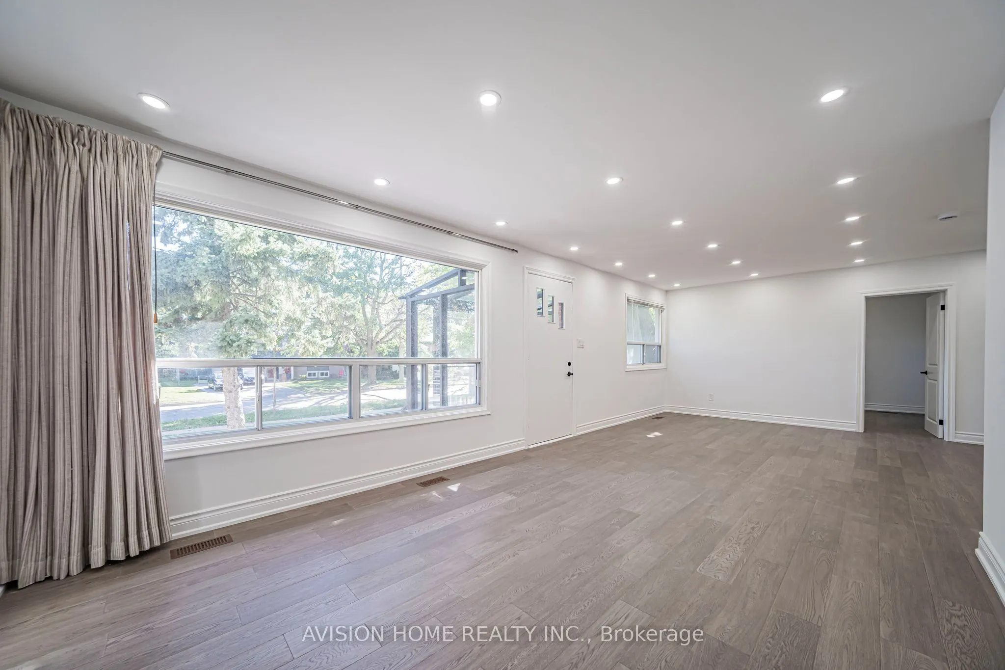 391 crosby Avenue