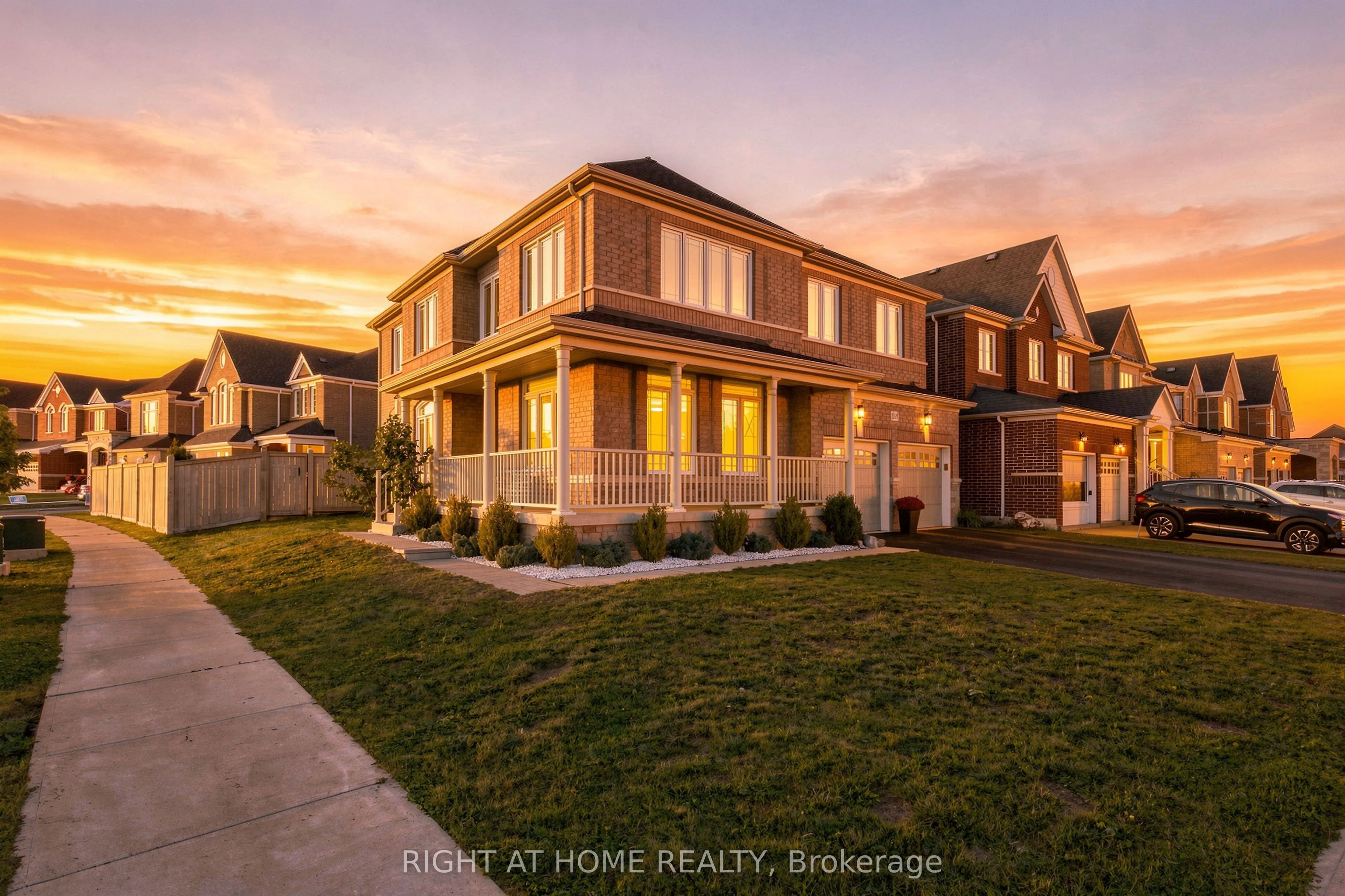 218 Blue Dasher Boulevard