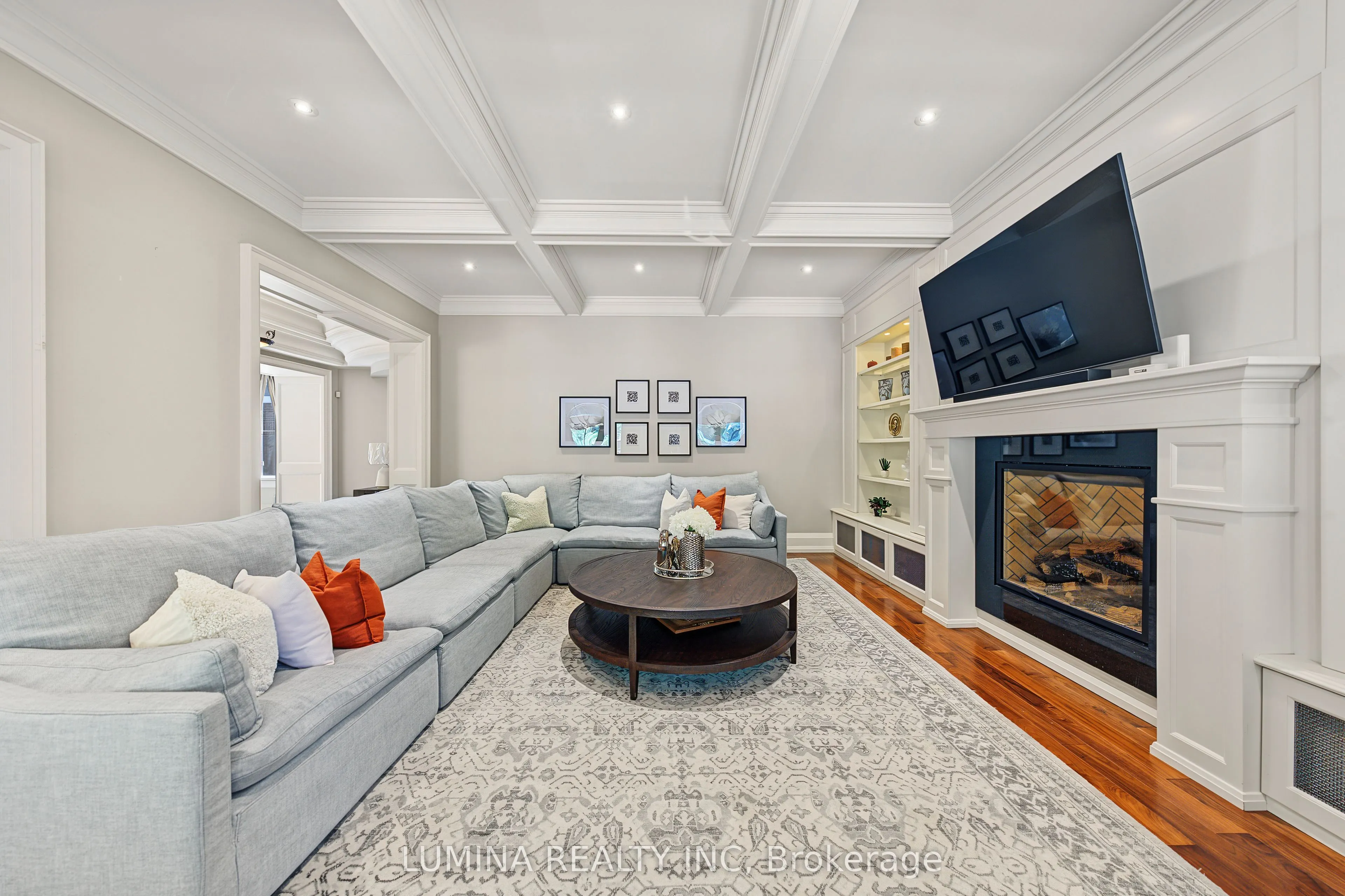 30 Davina Circle N