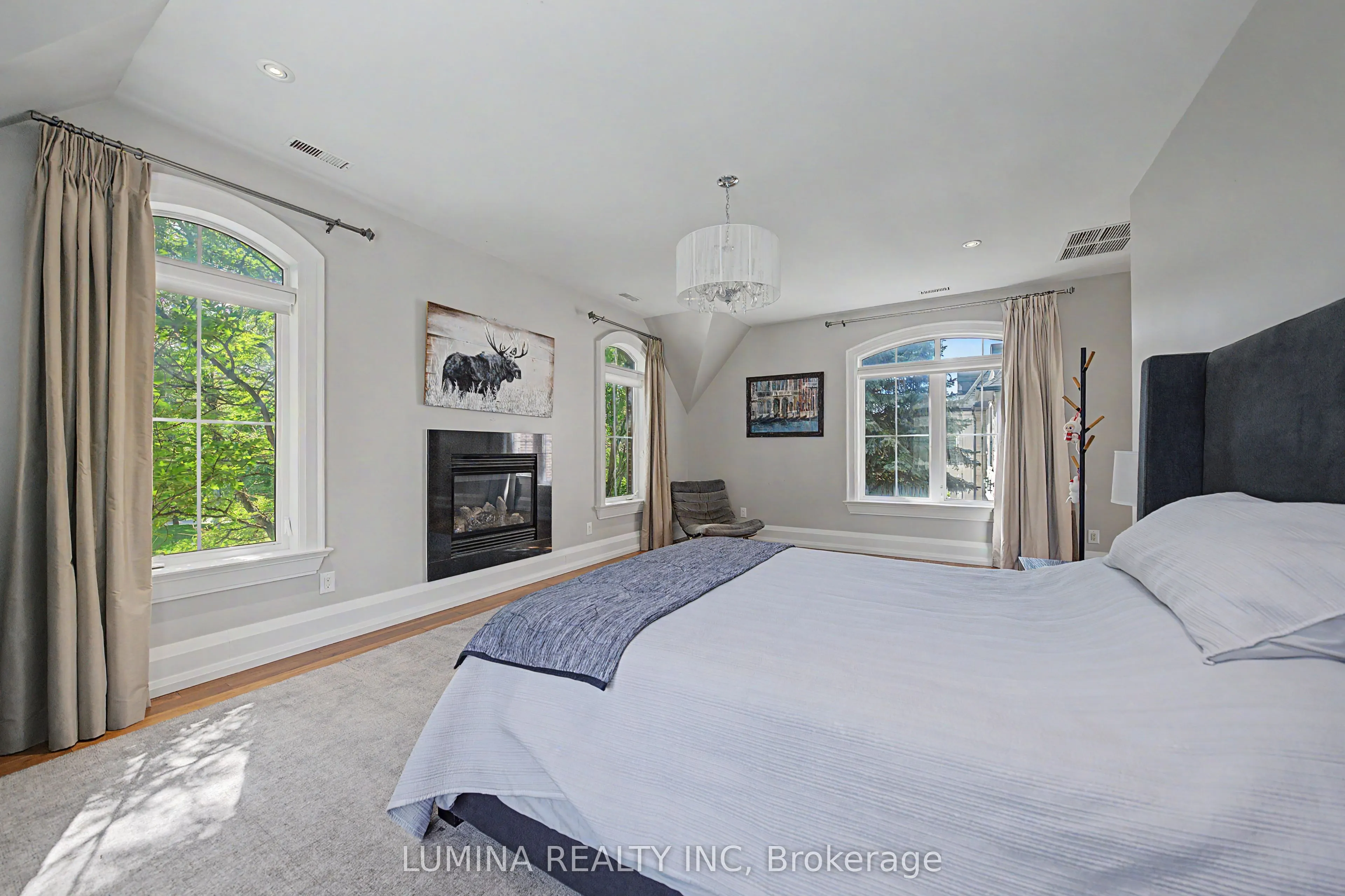30 Davina Circle N