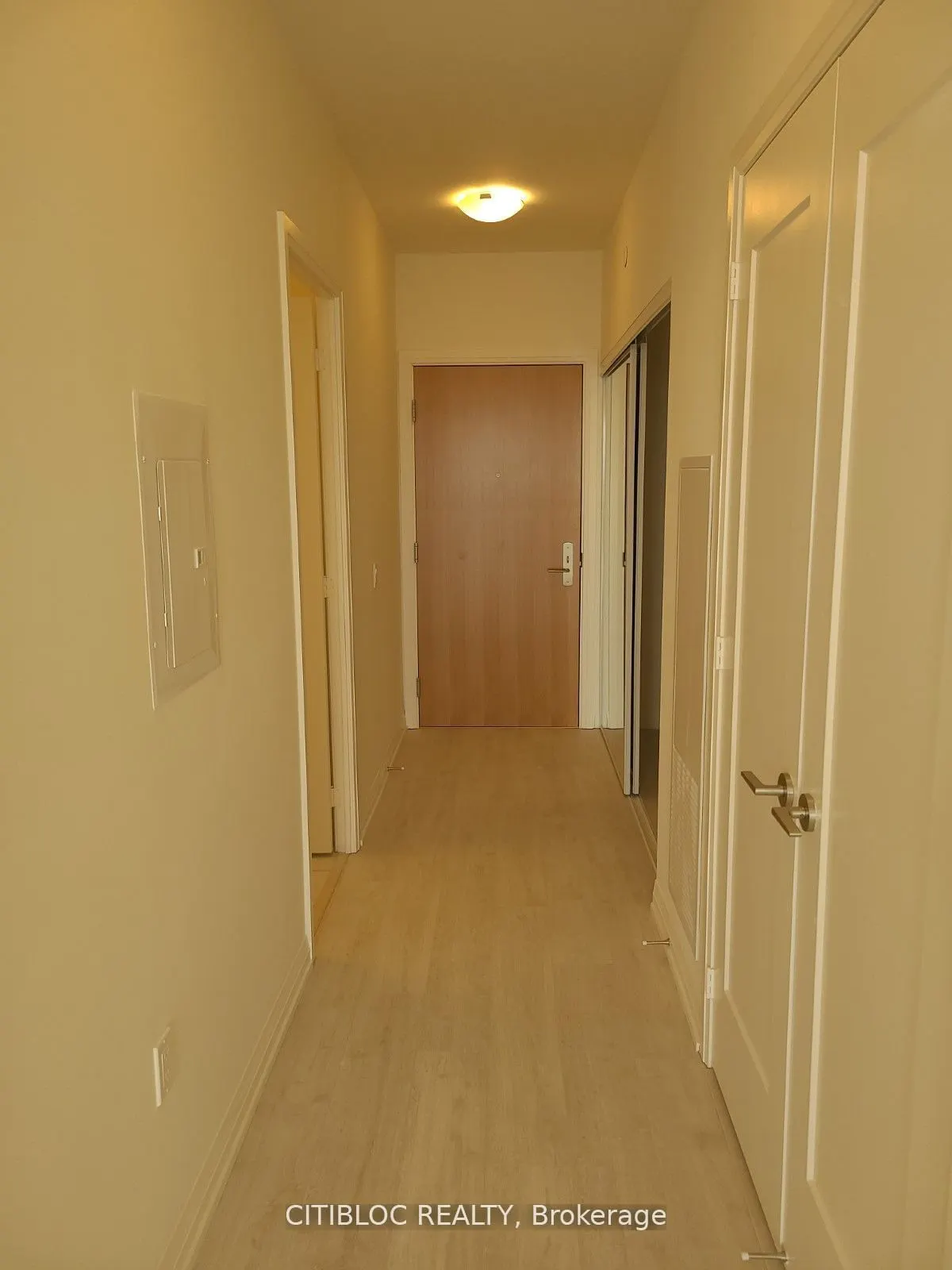 8960 Jane Street #1514