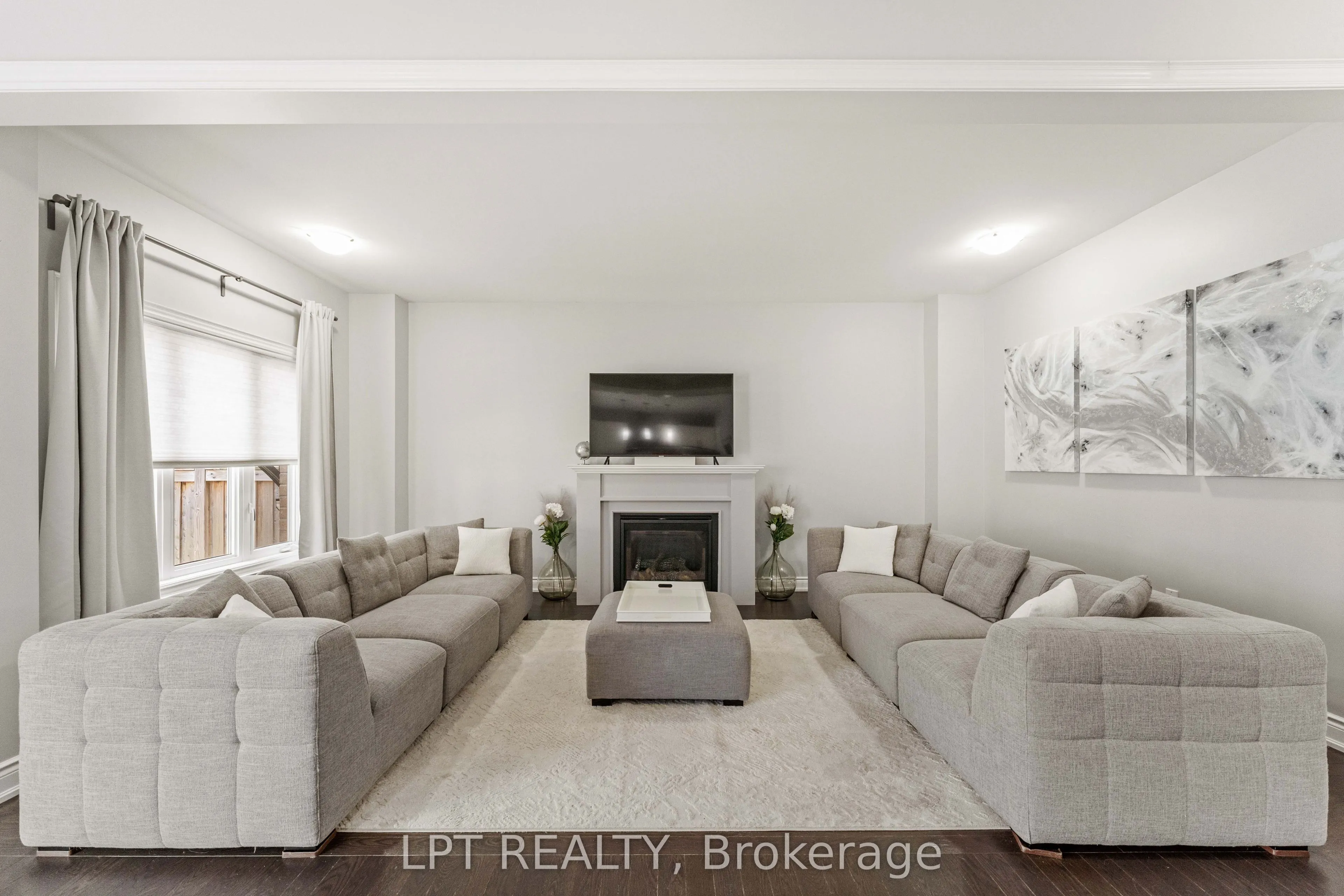 20 Manor Forest Road