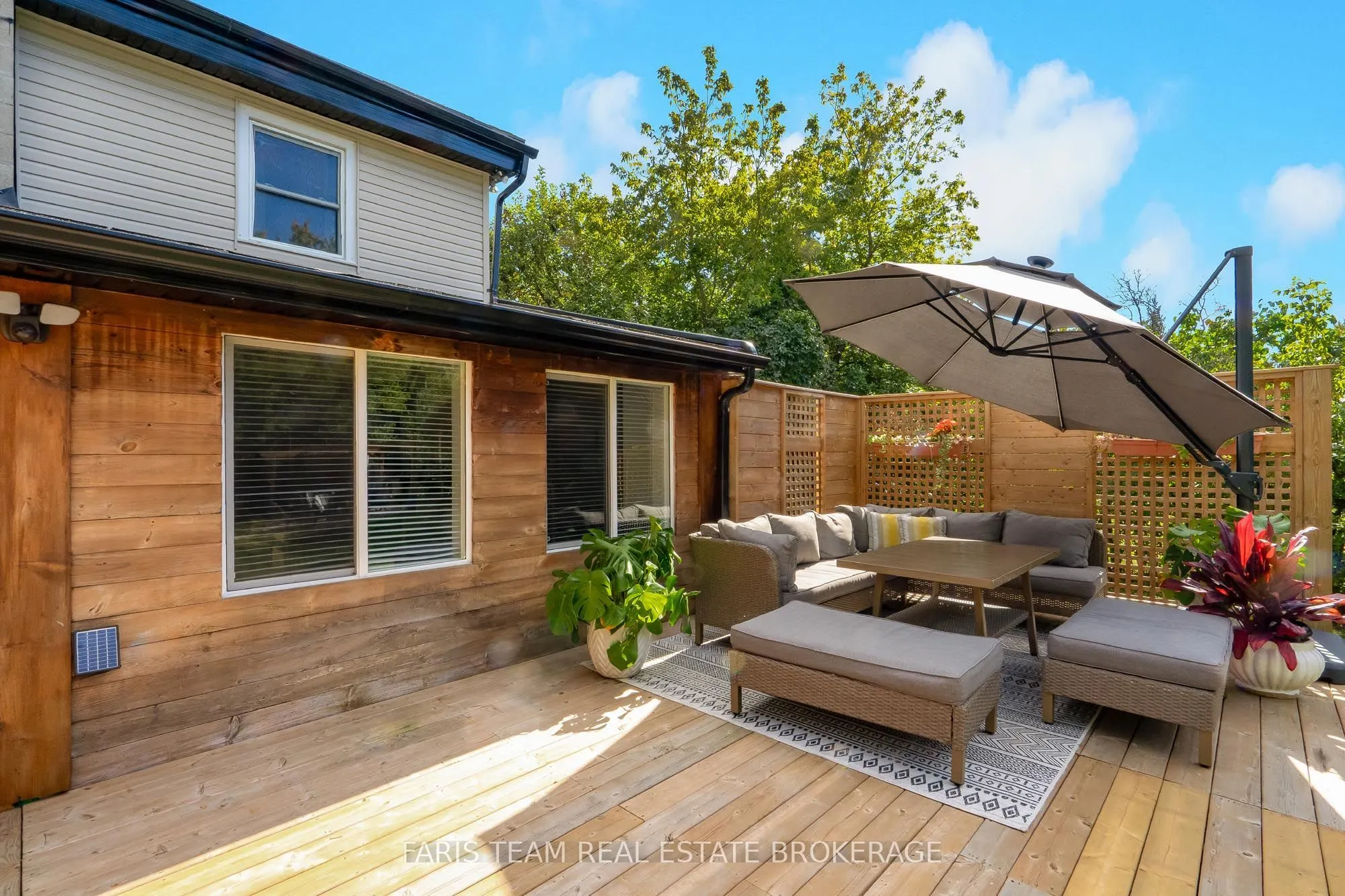 1020 Ewart Street