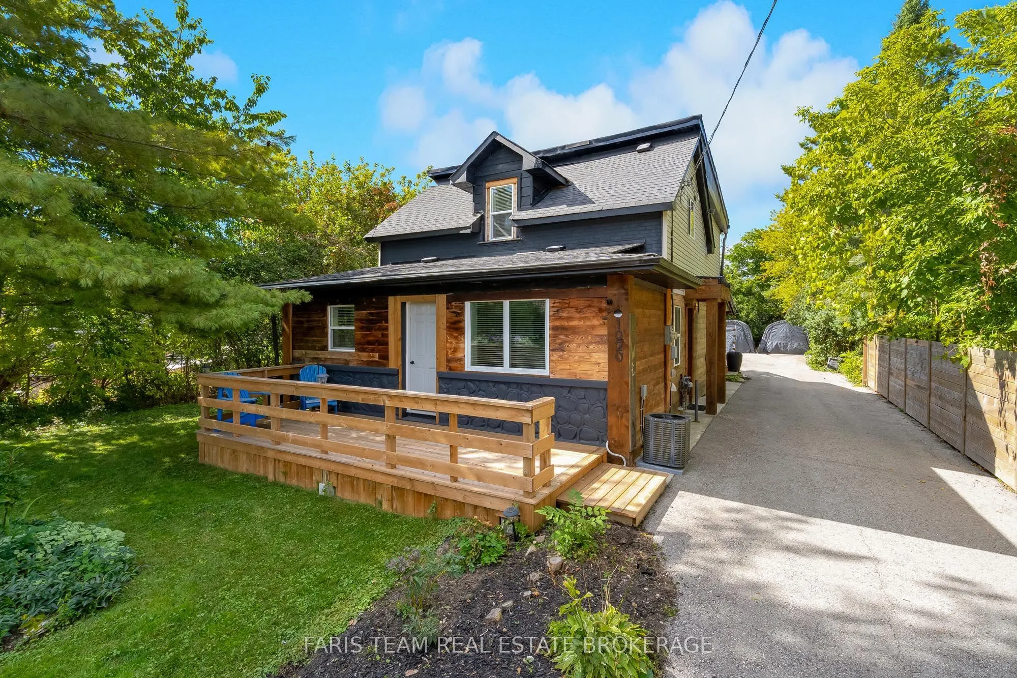 1020 Ewart Street