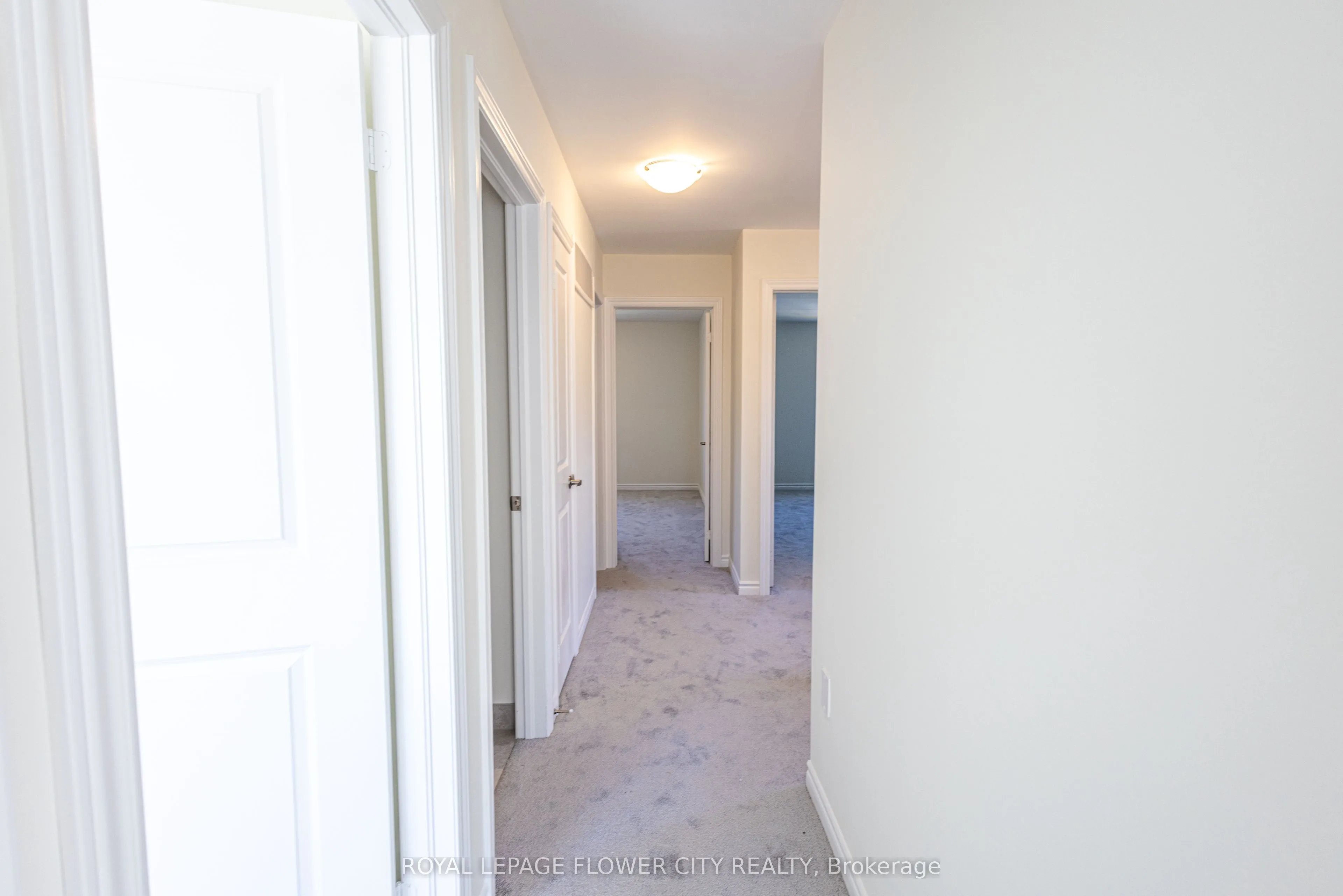 16 Ravenscraig Place #12