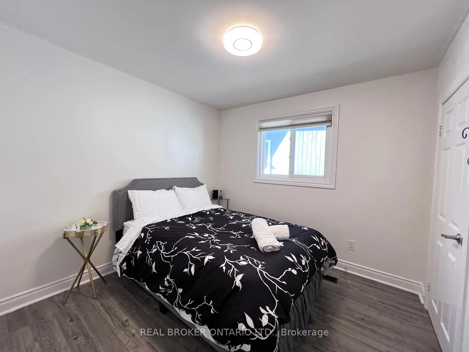 105 Fred Varley Drive