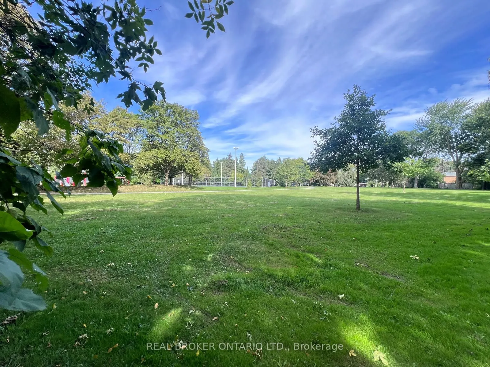 105 Fred Varley Drive