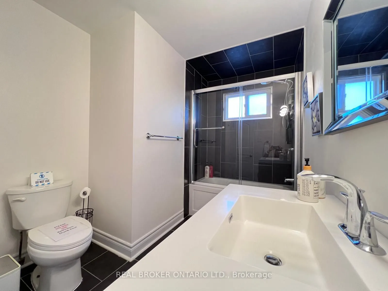 105 Fred Varley Drive