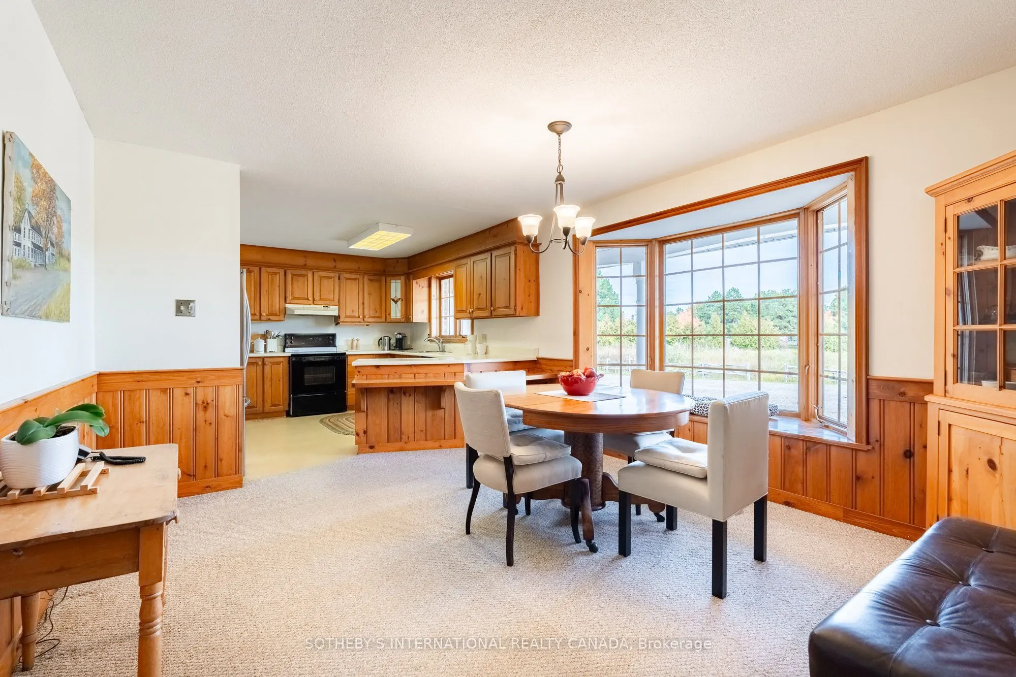 6055 17th Side Road