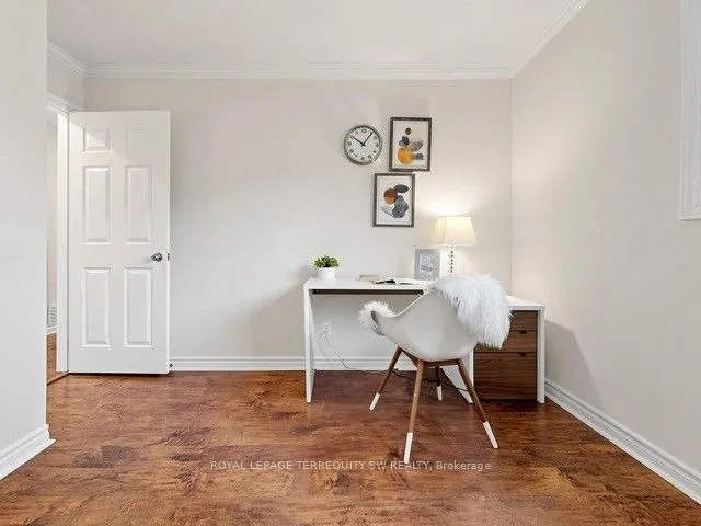 12 Sir Pellias Terrace