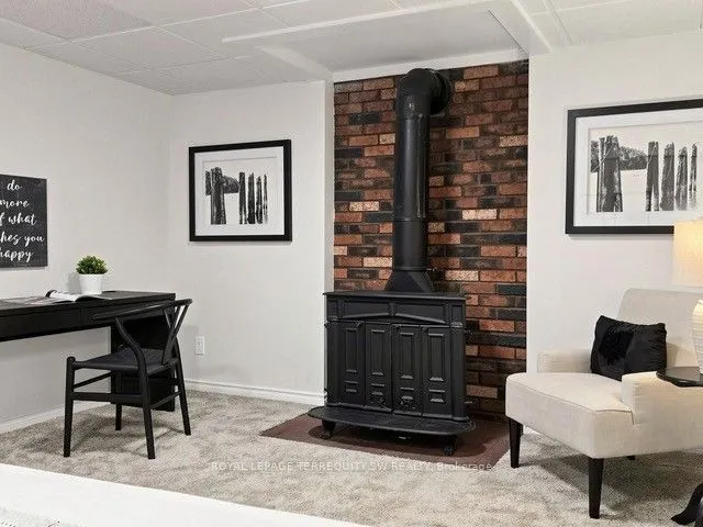 12 Sir Pellias Terrace