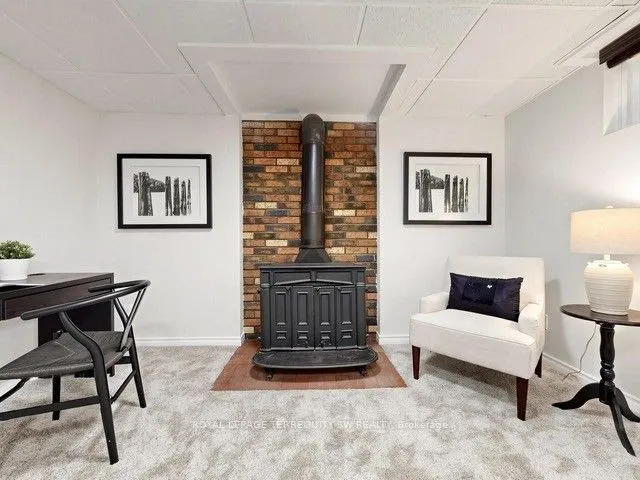 12 Sir Pellias Terrace