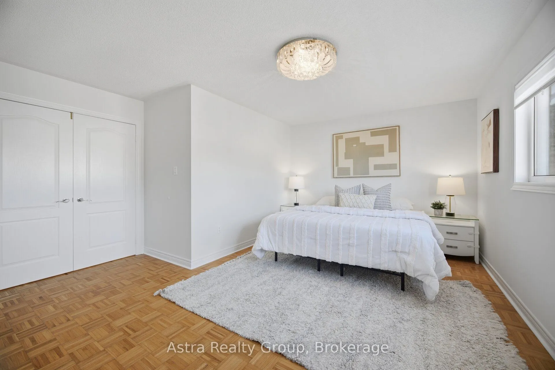 14 Daiseyfield Crescent