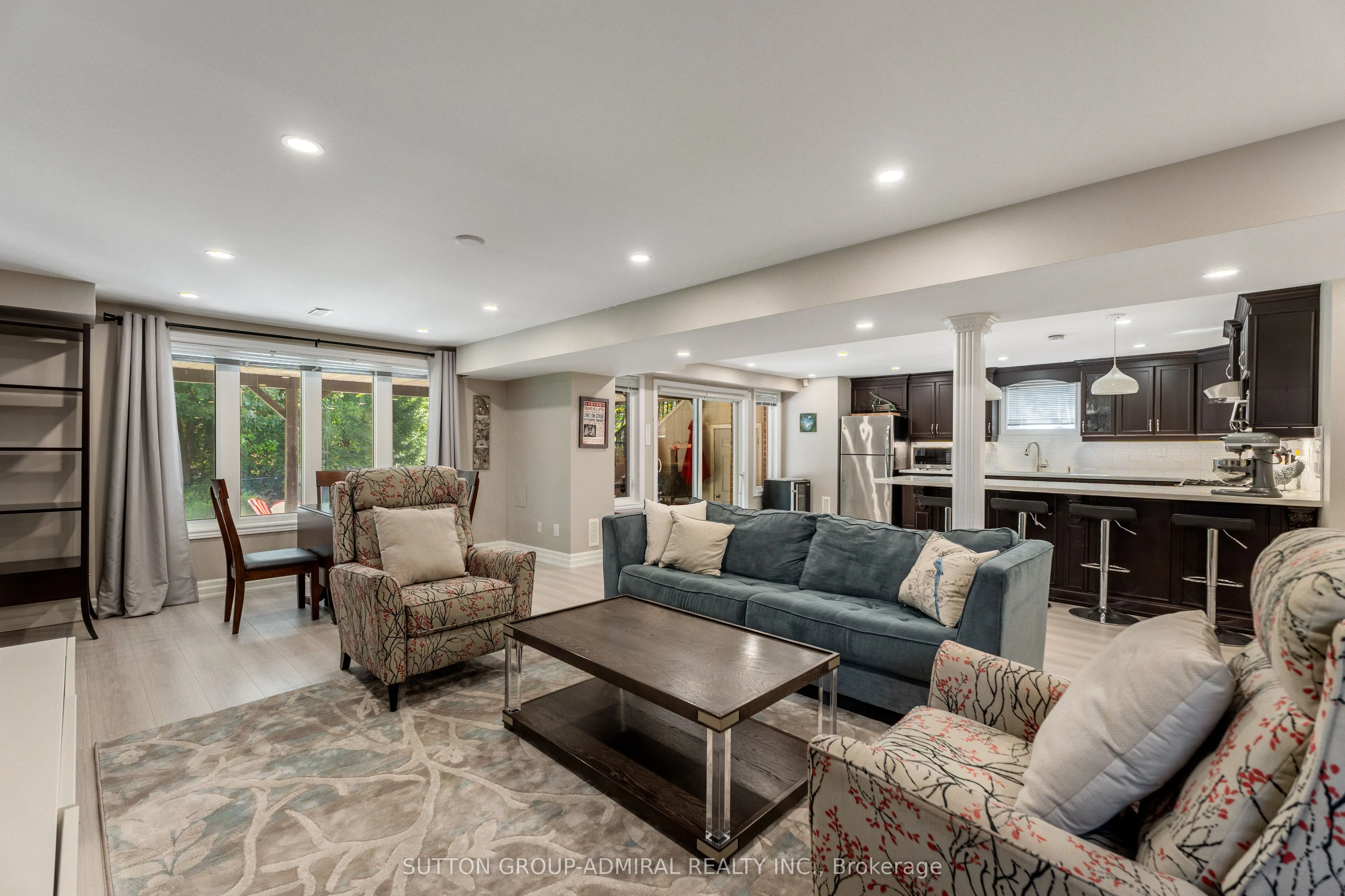 55 Maverick Crescent