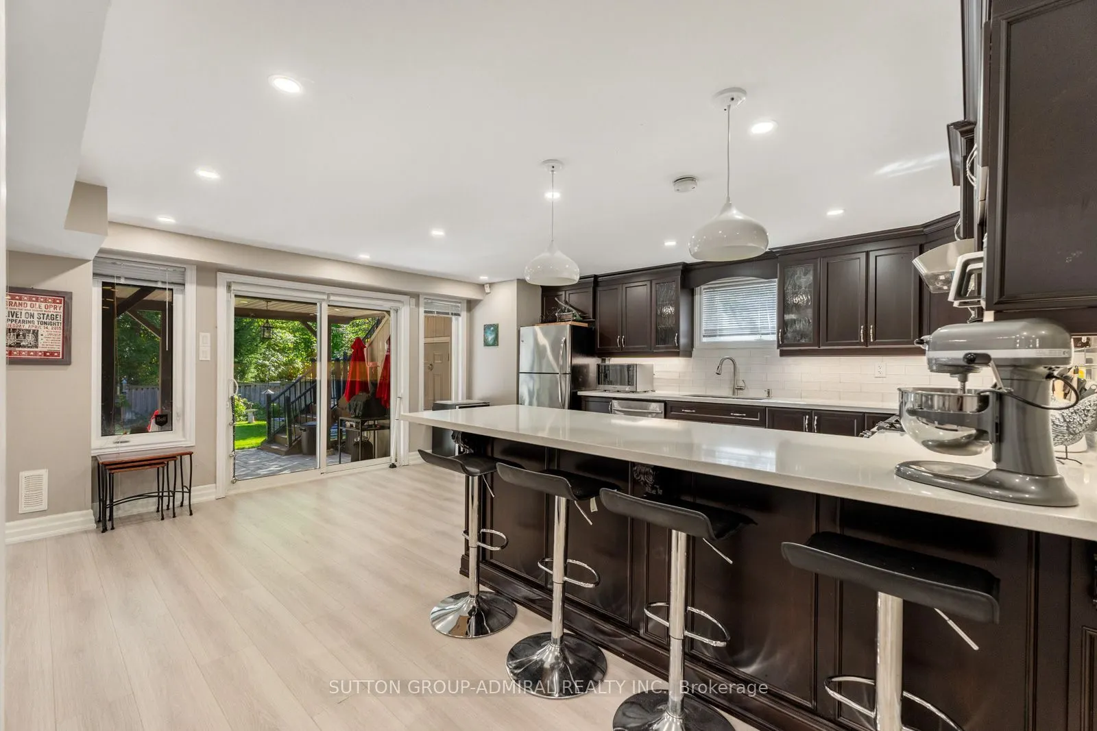 55 Maverick Crescent