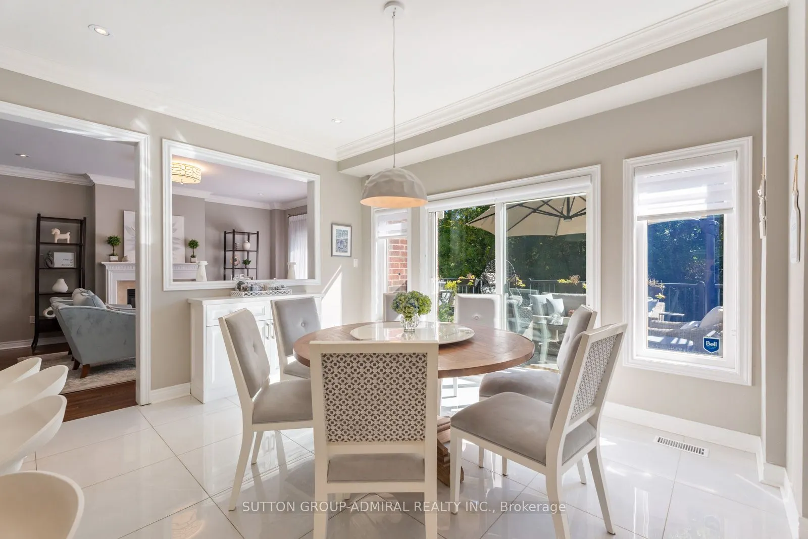 55 Maverick Crescent