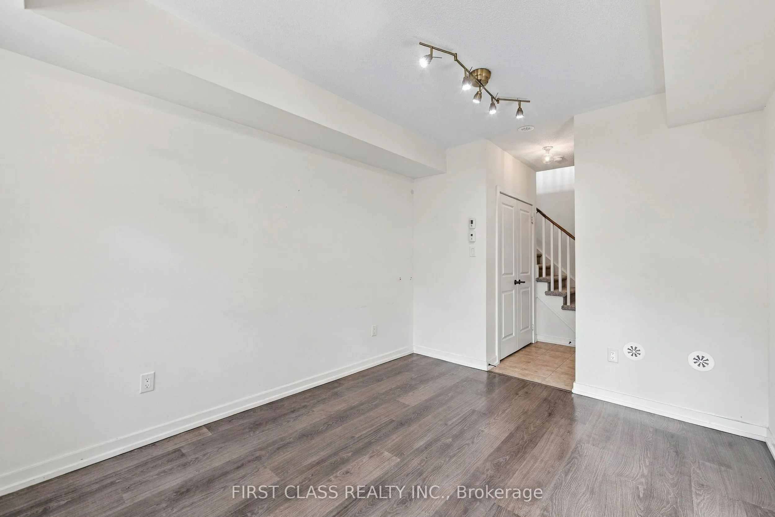 12584 Ninth Line #69
