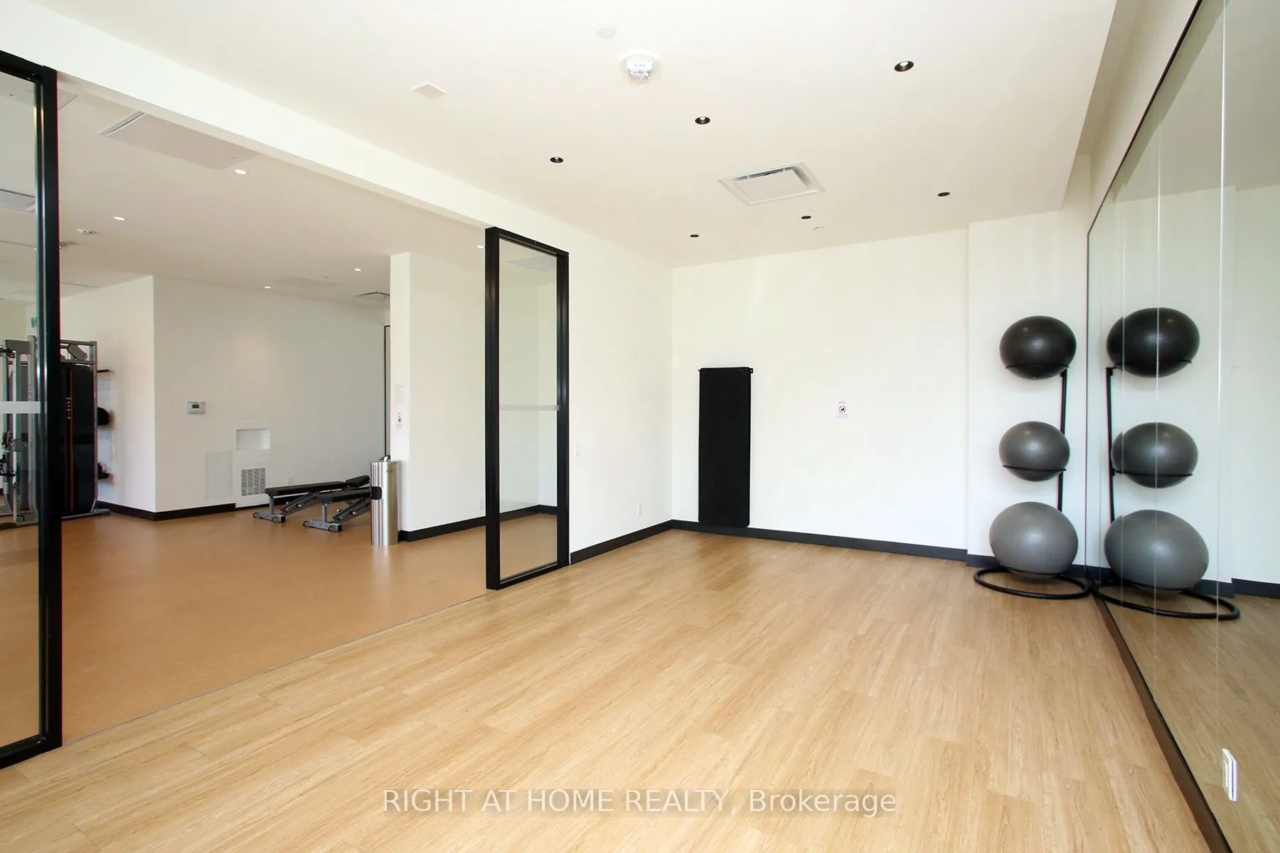 6 David Eyer Road #513