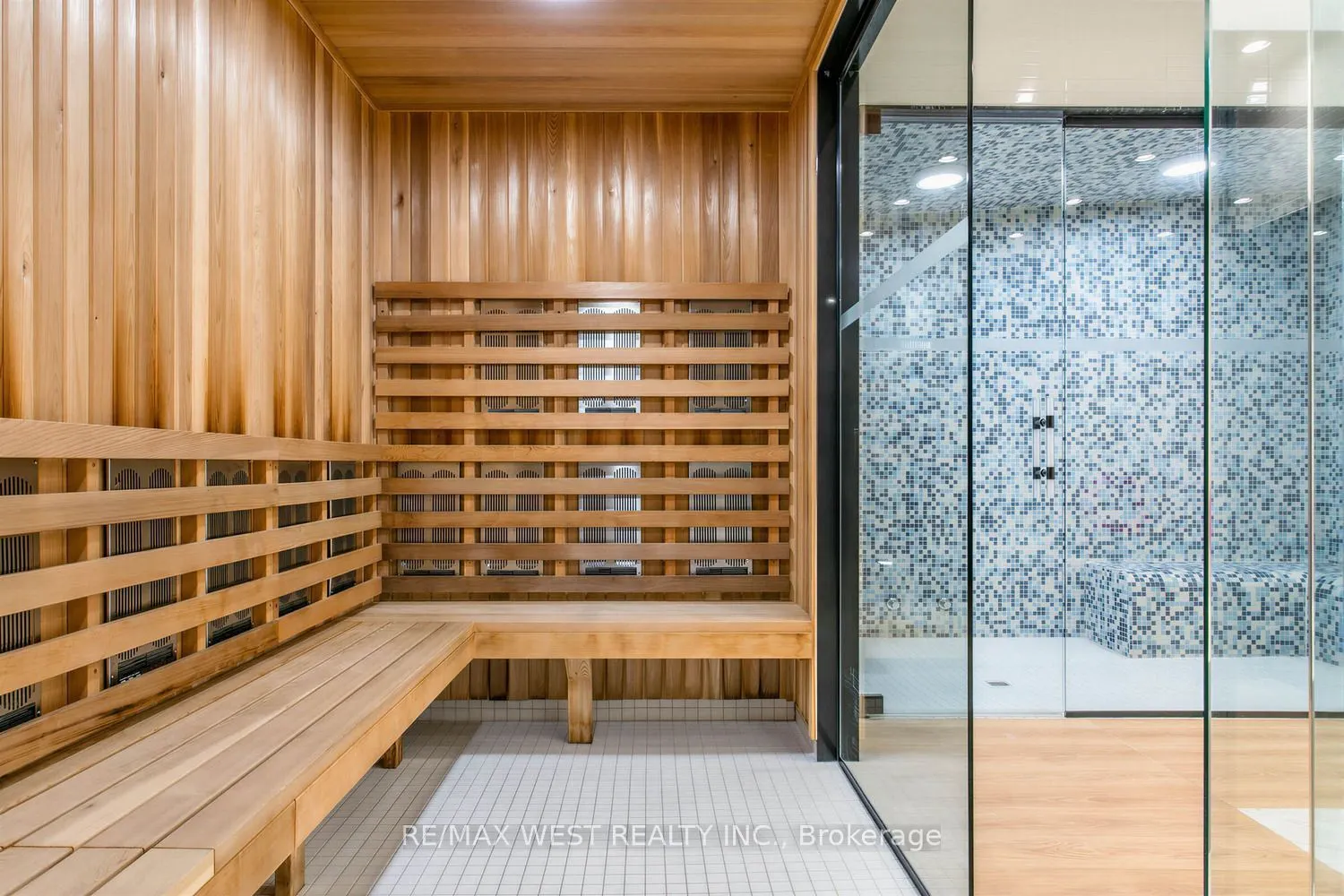 10 Abeja Street #1516