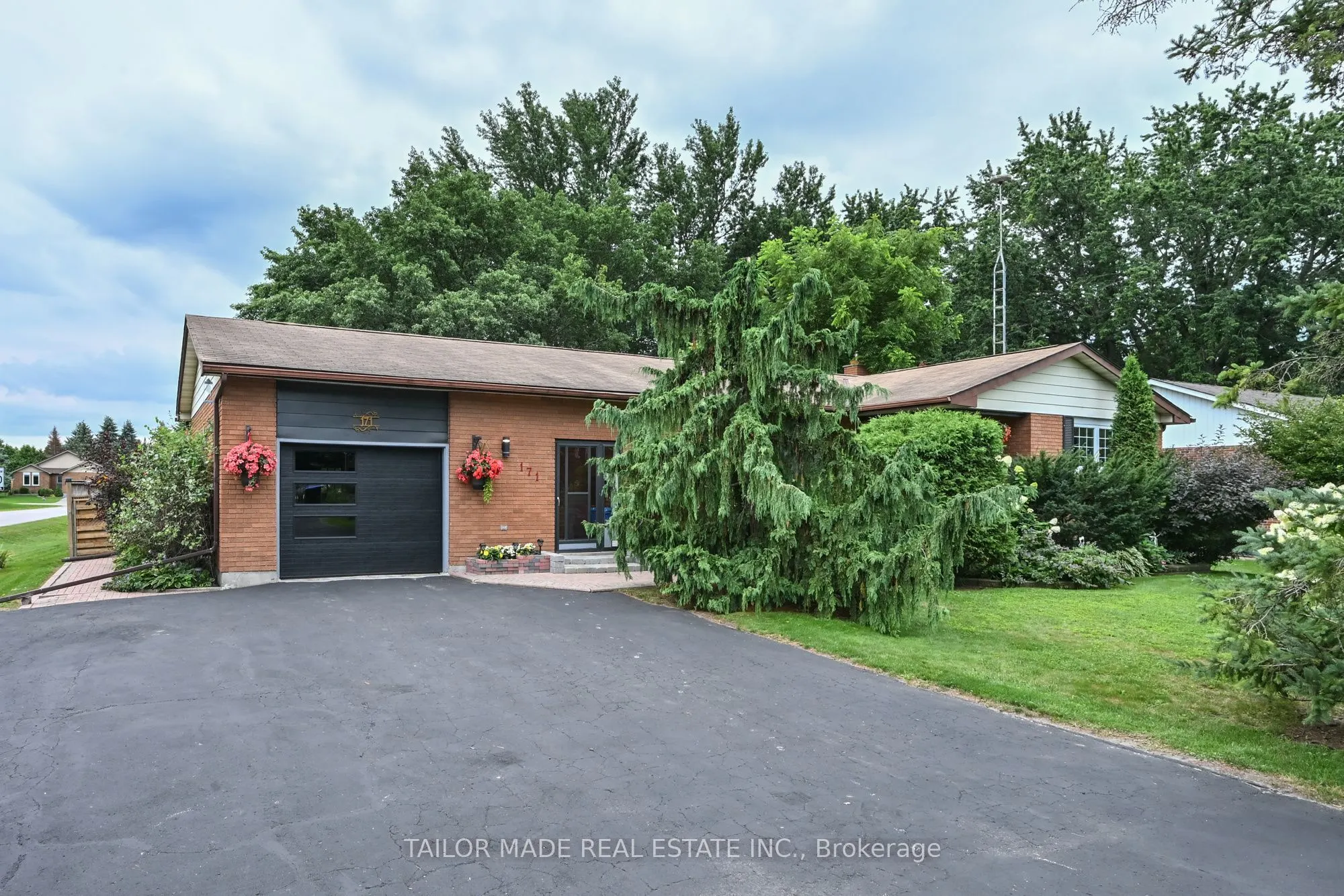 171 Murphy Road