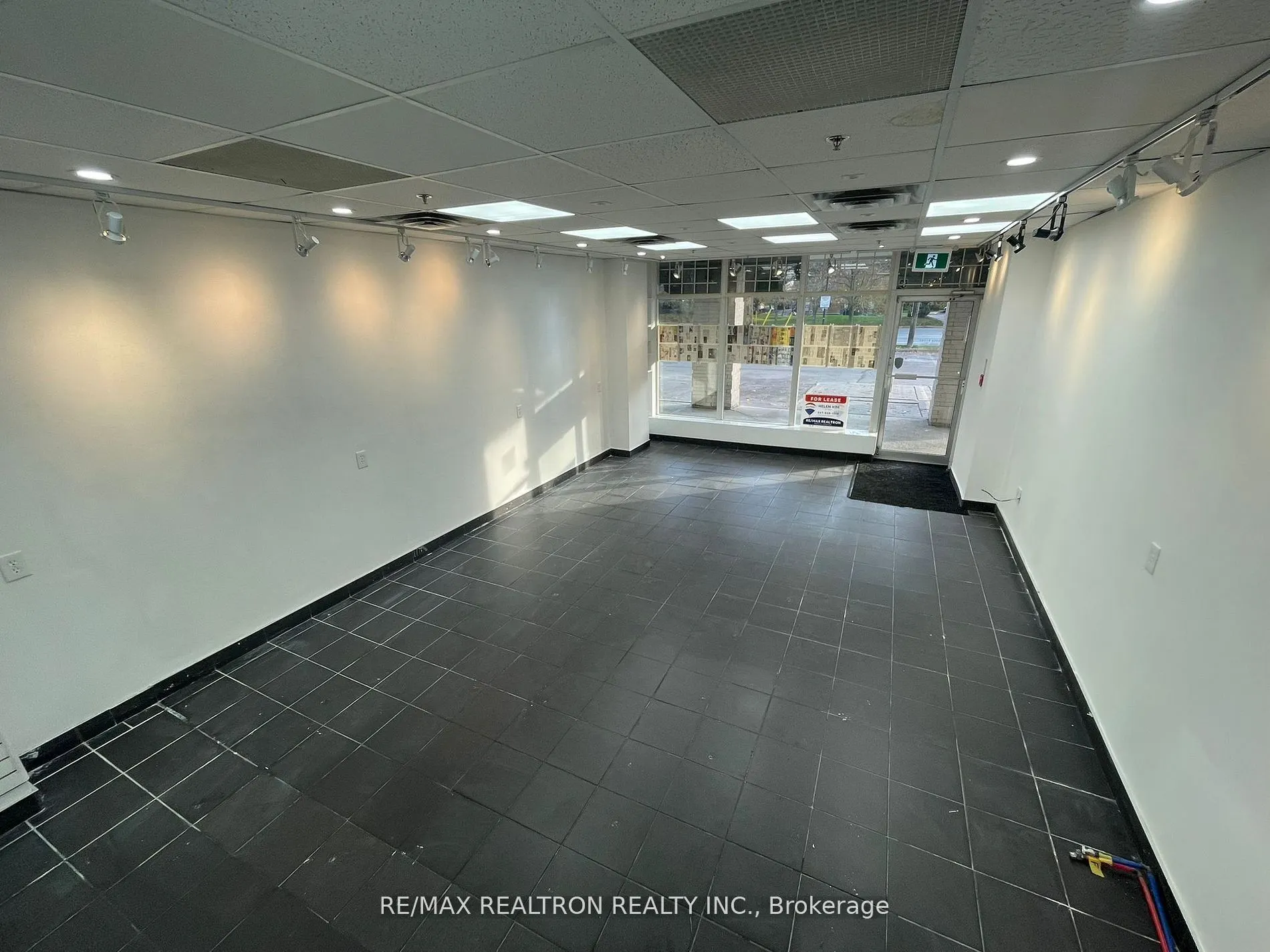 7378 Yonge Street #26B